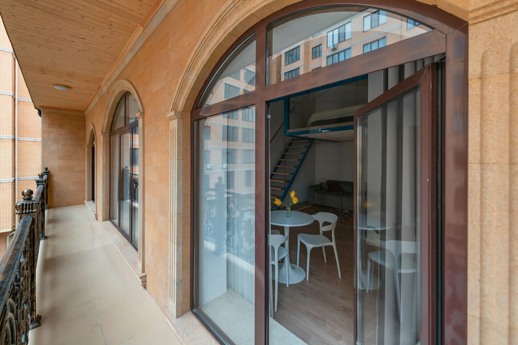 Двухуровневый четырехместный номер