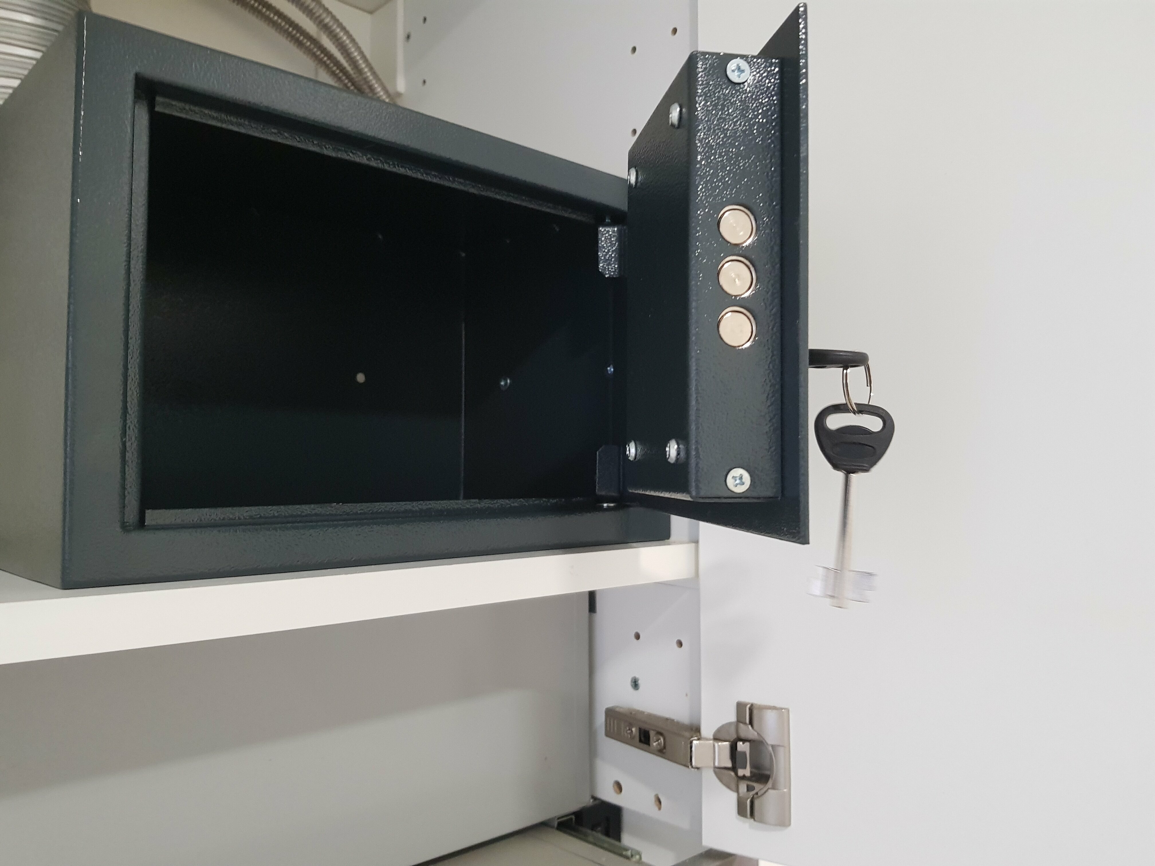 Апартаменты с балконом