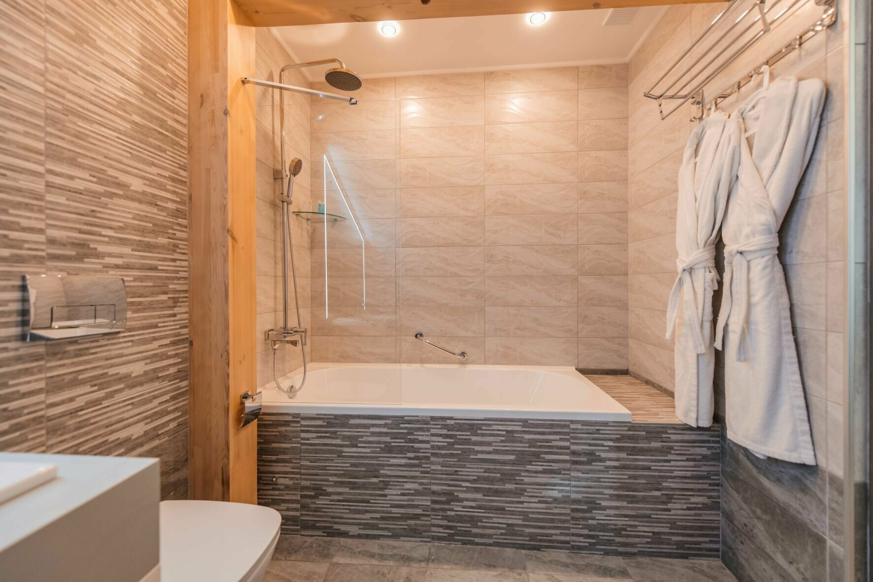 Люкс с кроватью размера «king-size»