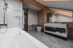 Люкс с кроватью размера «king-size» в Dragon SPA 16+