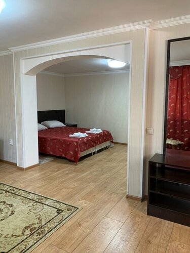Cемейный номер с собственной ванной комнатой в Tash Maral