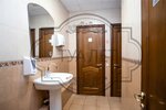 Одноместный номер с общим душем и туалетом в Жили-были