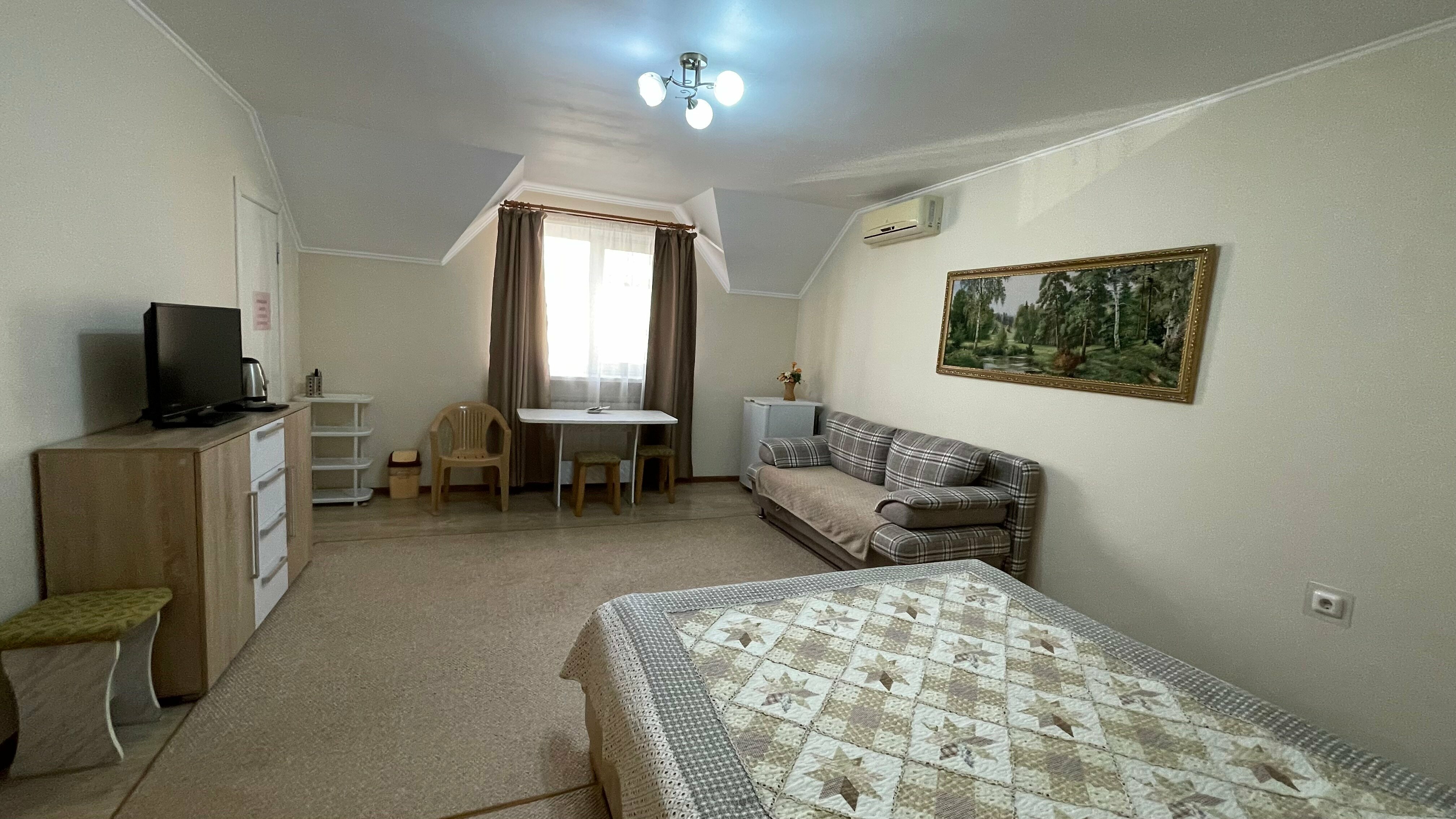 Трехместный номер с ванной