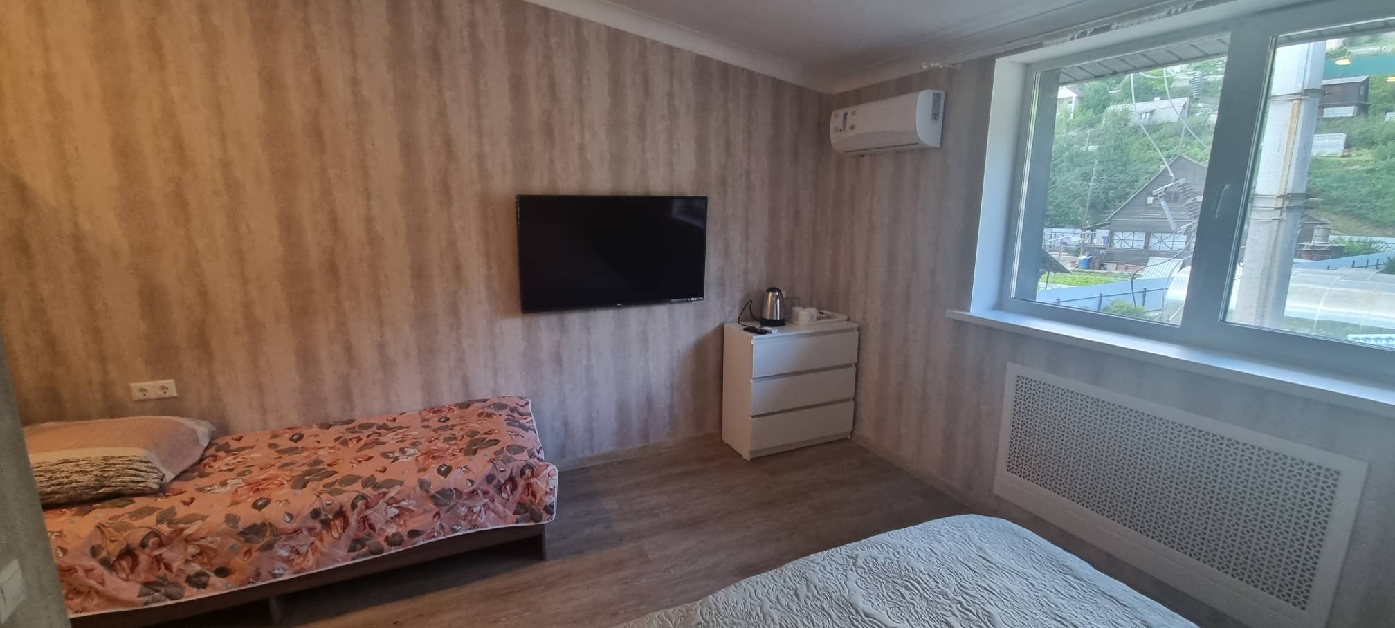 Двухместный номер с 1 кроватью или 2 отдельными кроватями и собственной ванной комнатой