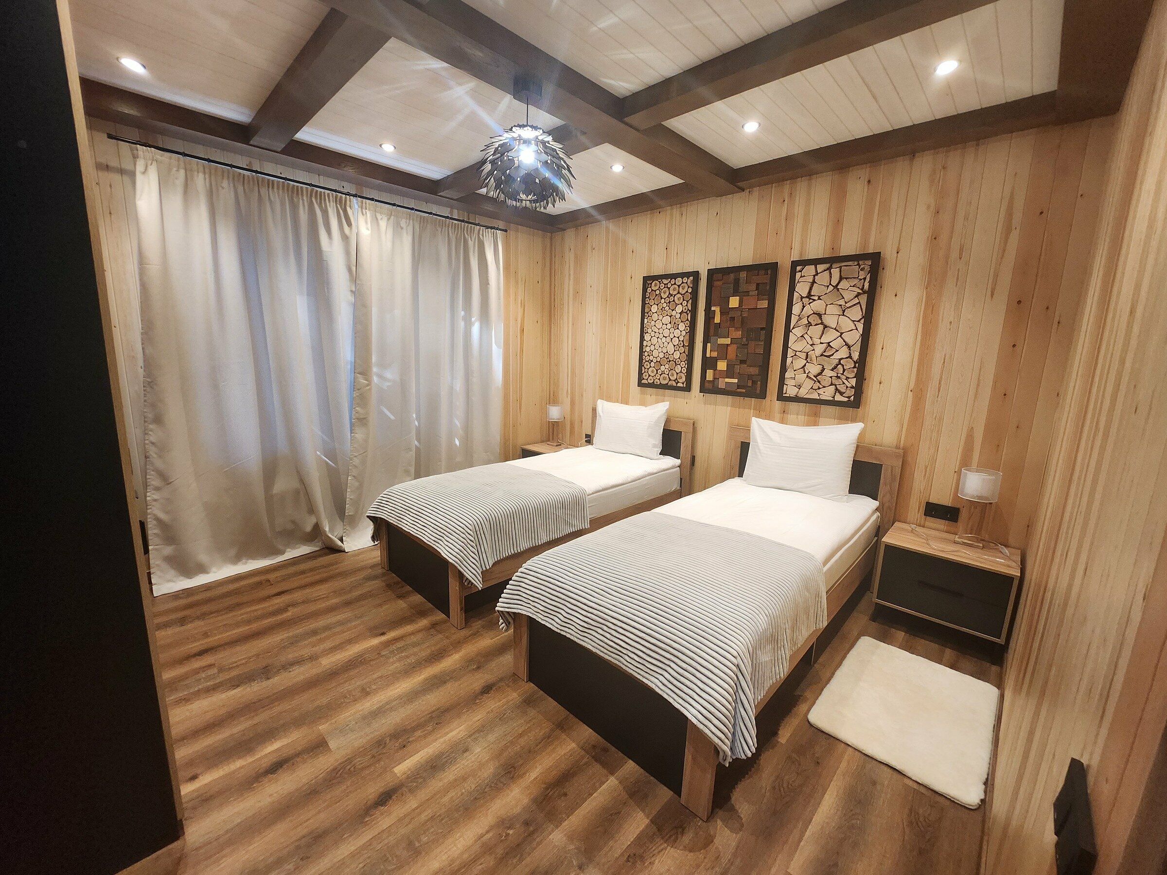 Семейный апартамент с двумя спальнями