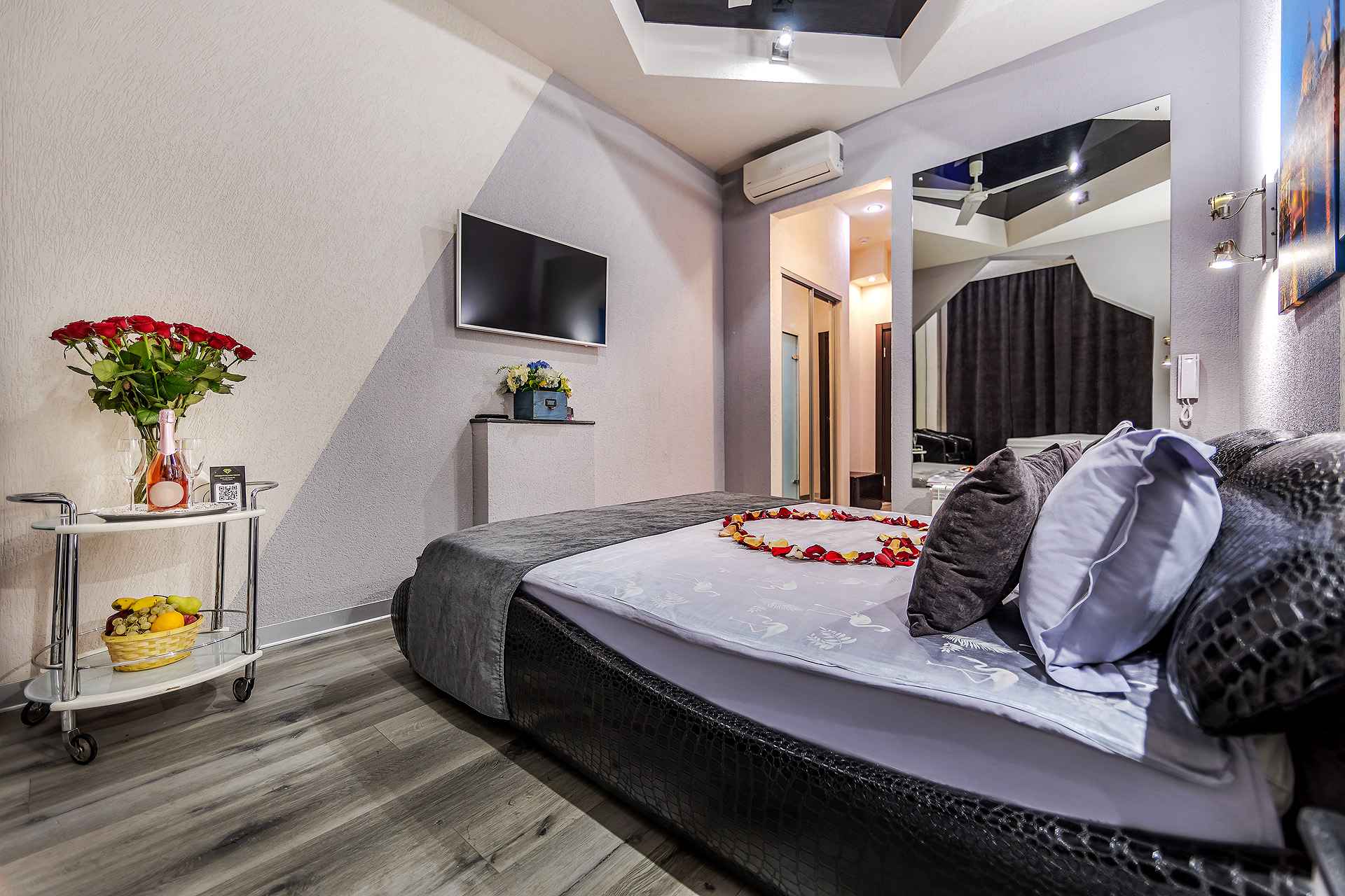 Улучшенный номер с ванной (только для взрослых)