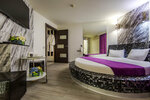 Стандартный номер с кроватью размера «king-size» в Алекс Отель на Жукова