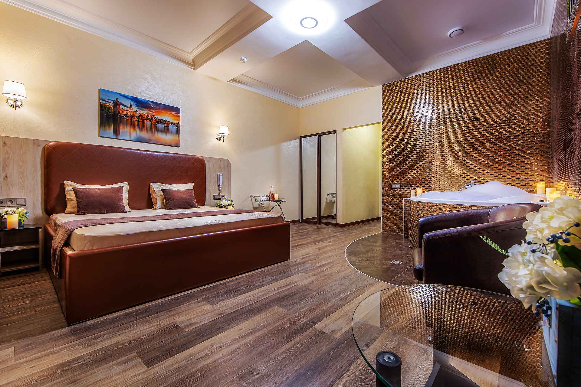 Двухместный номер с 1 кроватью с ванной (только для взрослых)