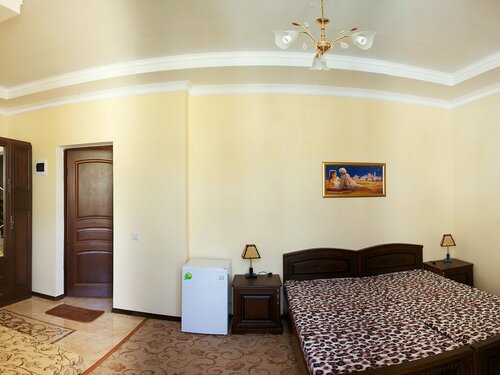 Трехместный номер в Рафаэль