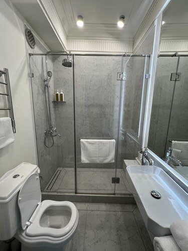 Большой двухместный номер с 1 кроватью