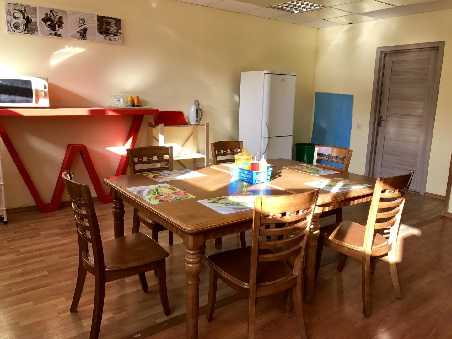 Односпальная кровать в общем номере