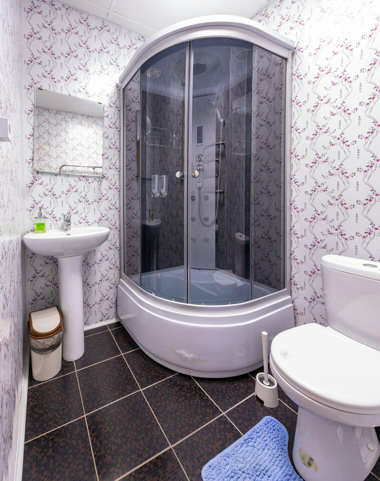 Двухместный номер с двуспальной кроватью