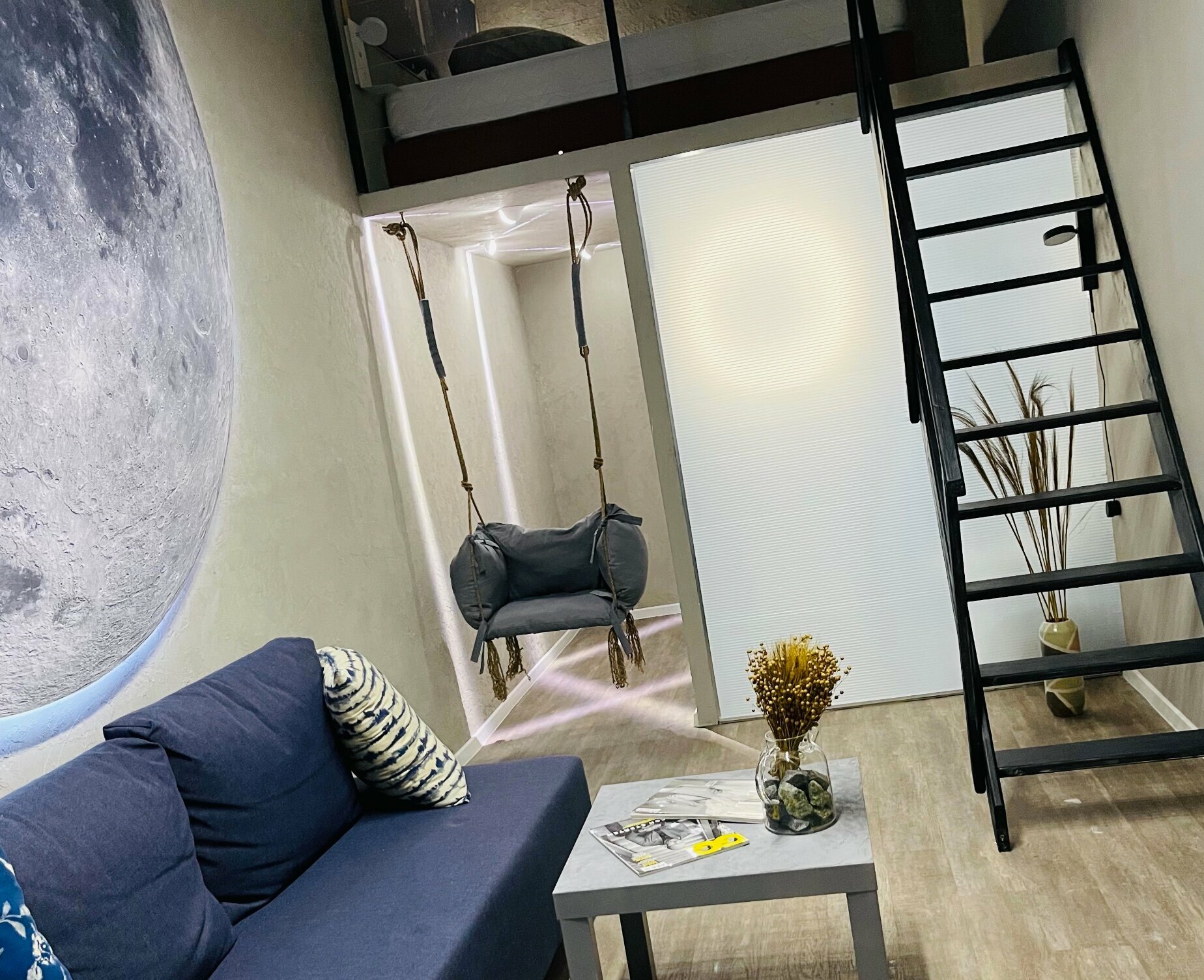 Двухуровневые апартаменты