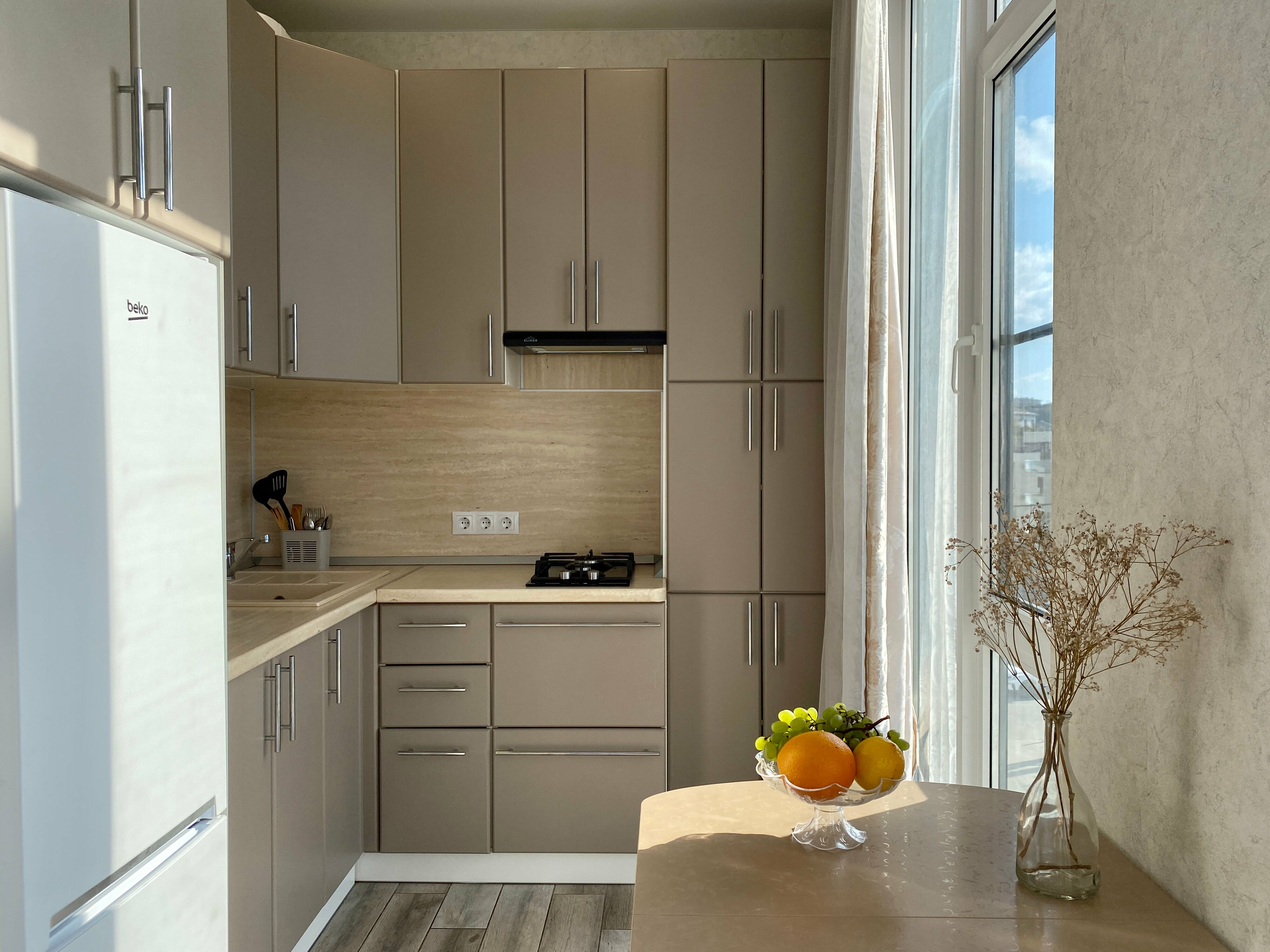 4-х местные апартаменты с балконом в жк c круглогодично подогреваемым бассейном +32 ° "Alicekeys" 13/59