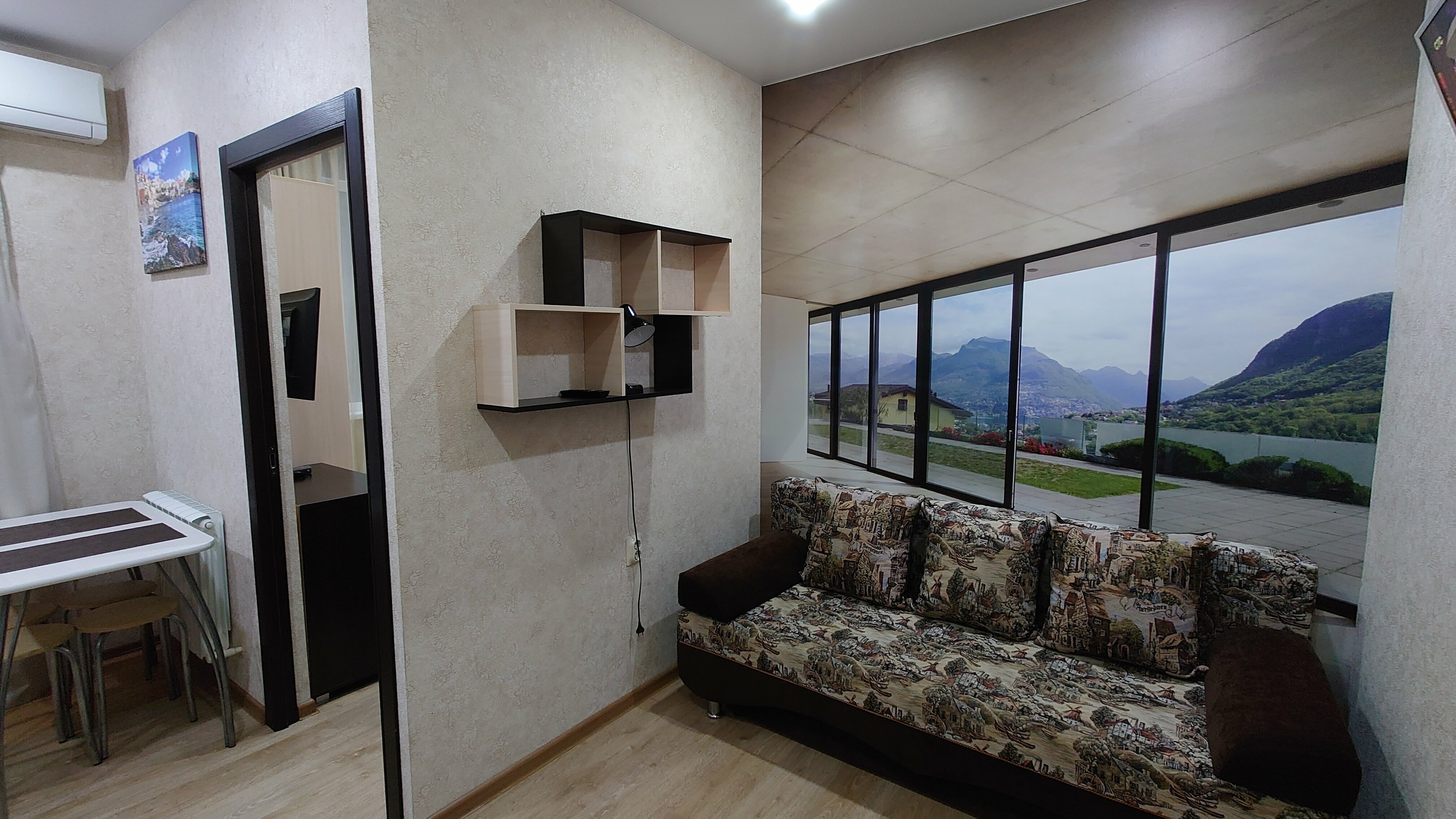 Улучшенные апартаменты