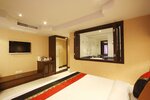 Четырёхместный семейный номер Standard 2 комнаты в Rayaburi Hotel Patong