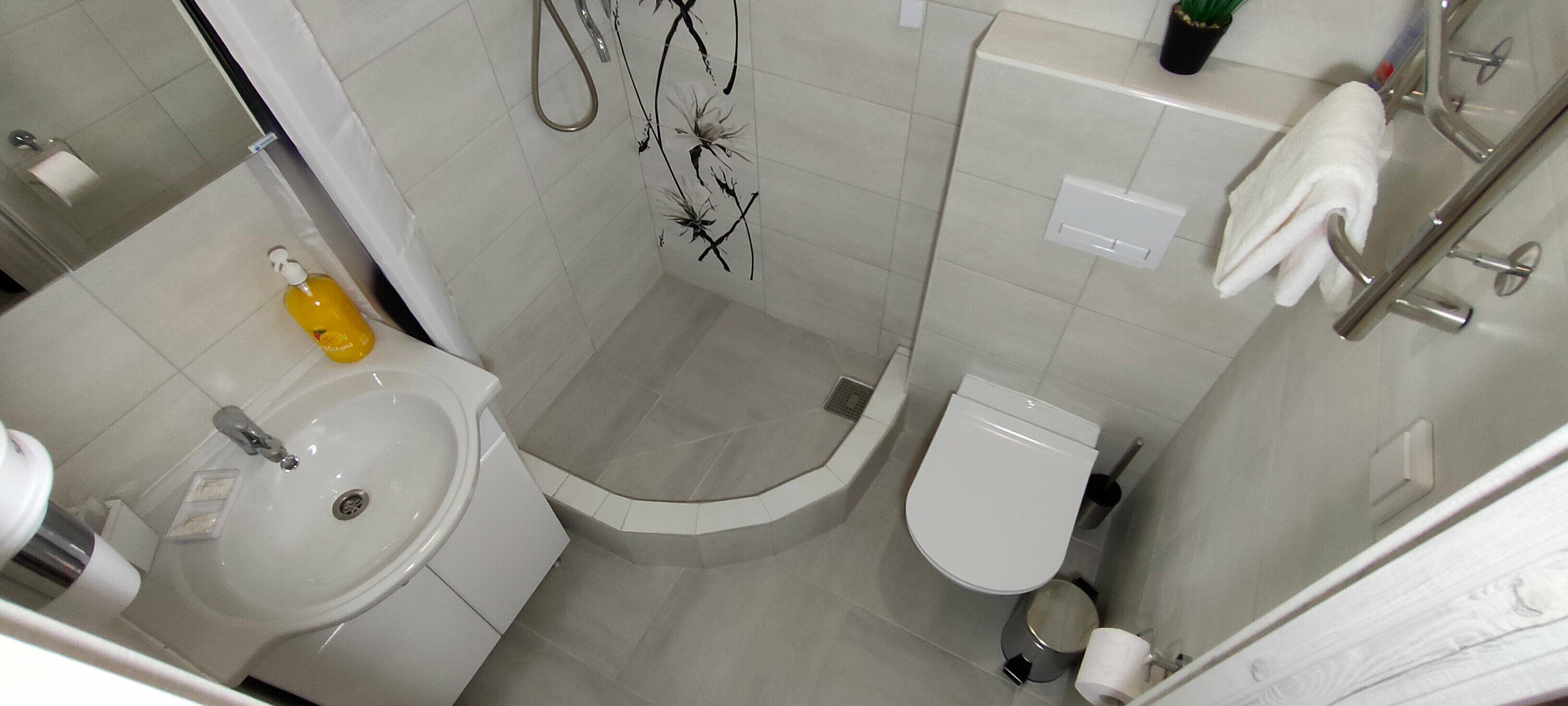 Улучшенный номер с кроватью размера «king-size» или 2 отдельными кроватями