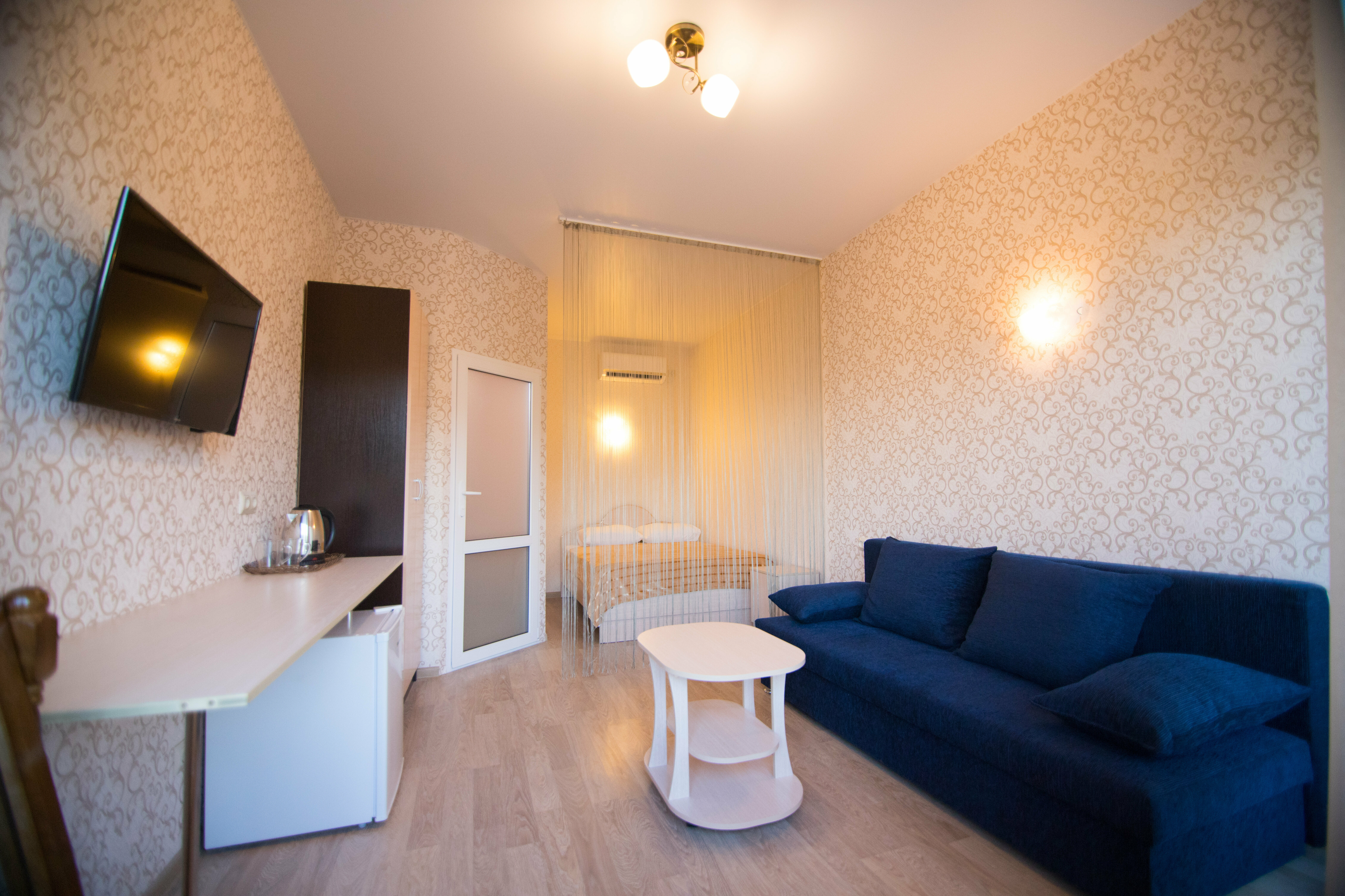 Семейный номер с балконом