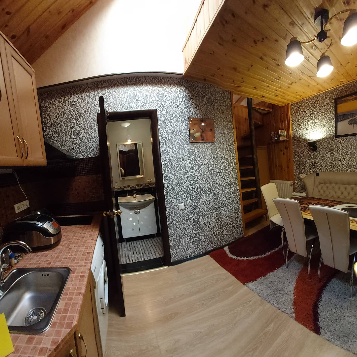 Апартаменты с балконом