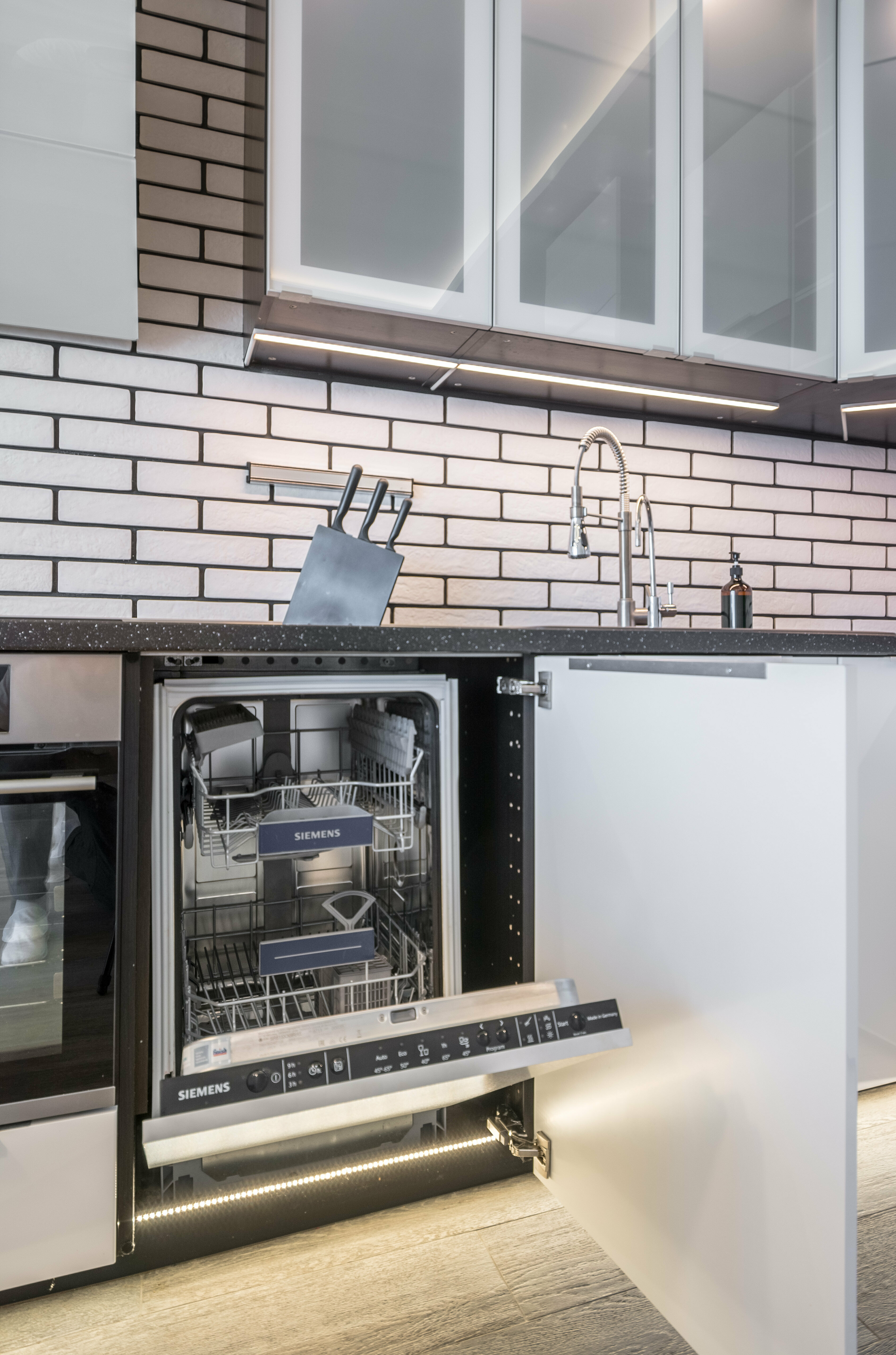 Апартаменты с панорамным видом на закат (окна на всю квартиру)