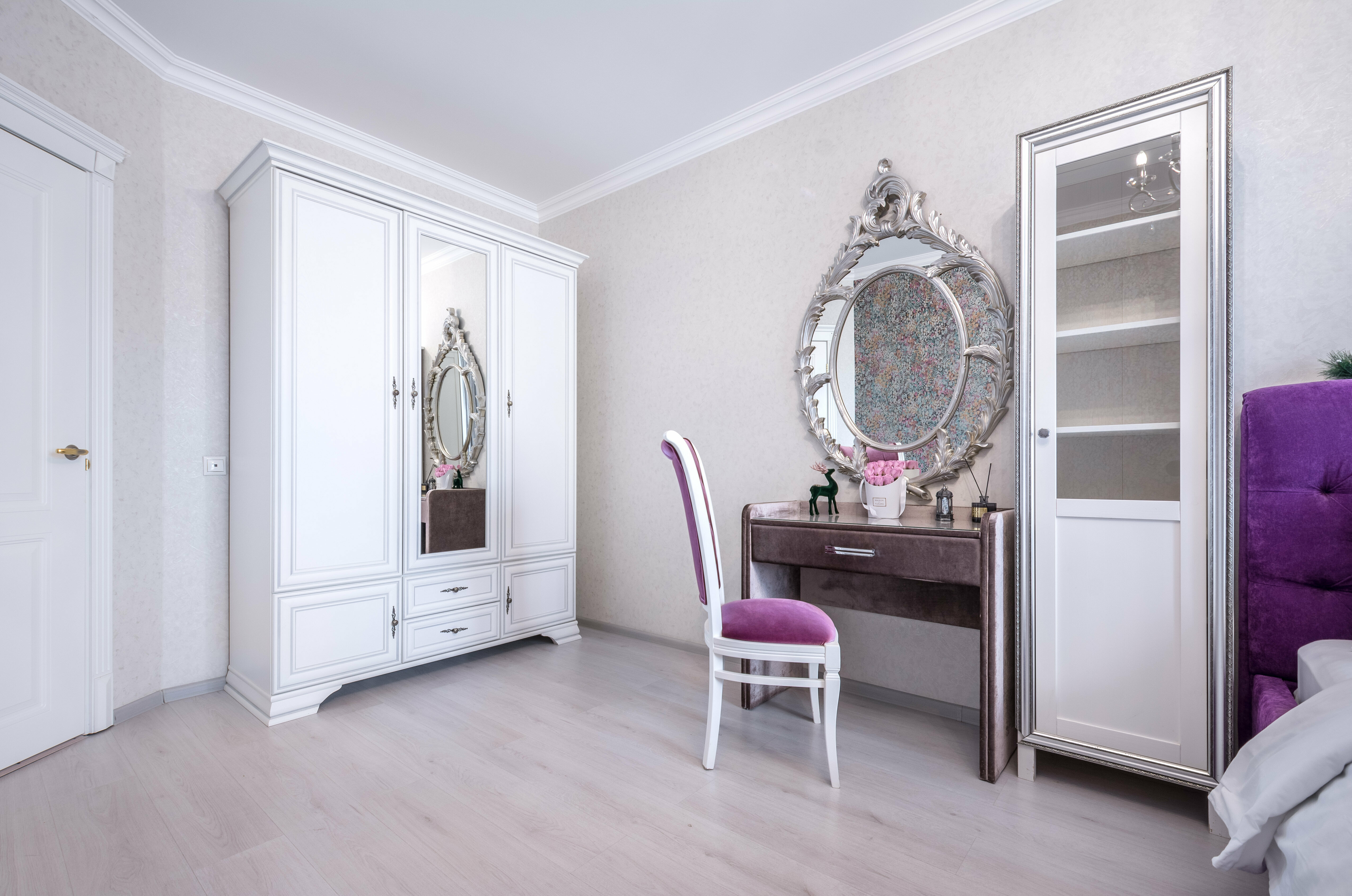 Апартаменты с большой кроватью, Smart TV и уютной кухней (вид на внутренний двор).