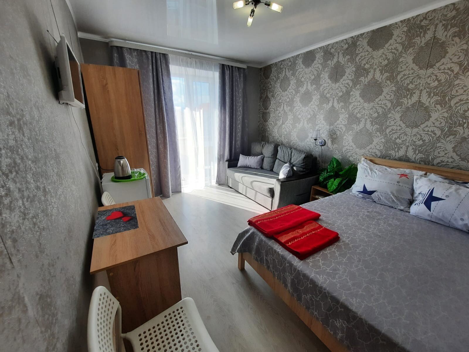 Четырехместный номер с балконом