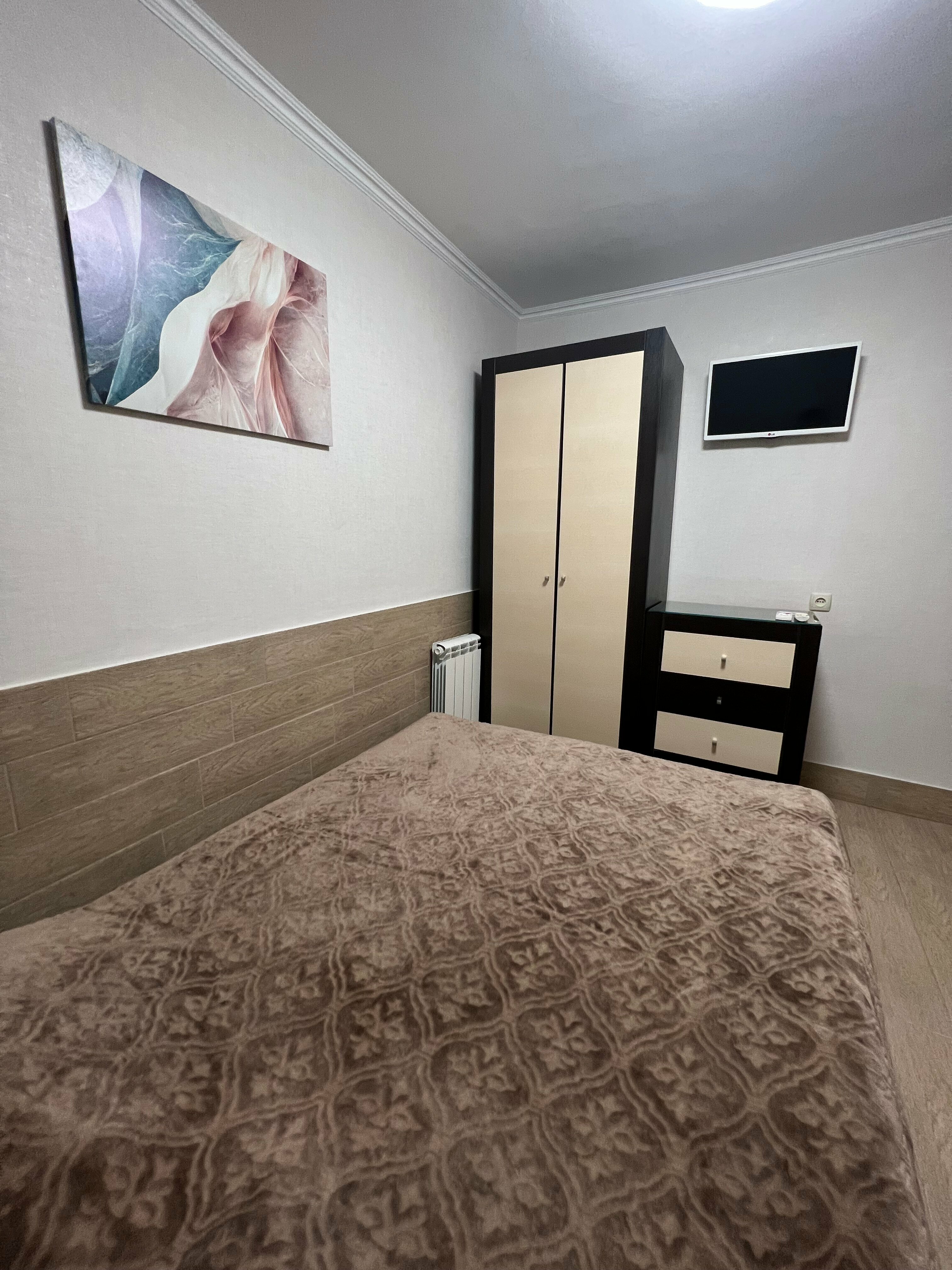 Двухместный номер с 1 кроватью или 2 отдельными кроватями и общей ванной комнатой