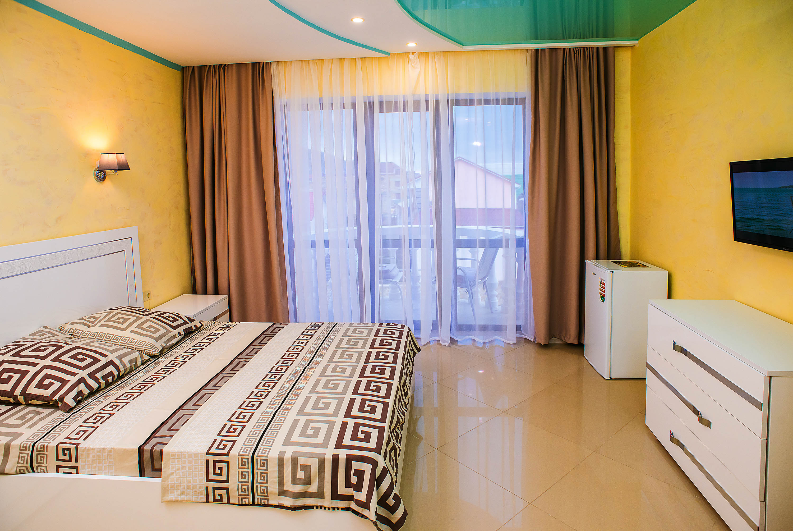 Люкс с балконом