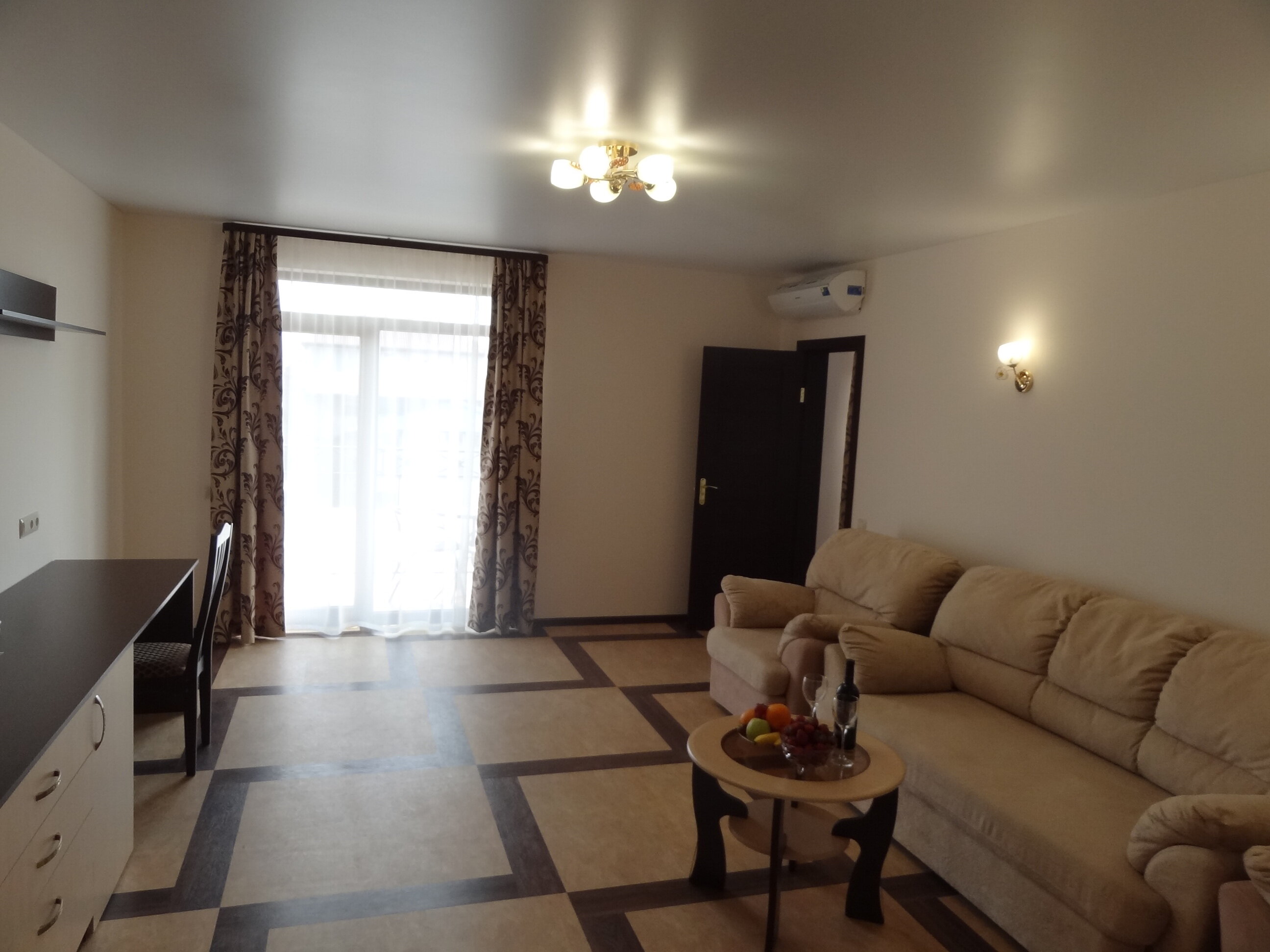 Двухкомнатный семейный делюкс с балконами и видом на море