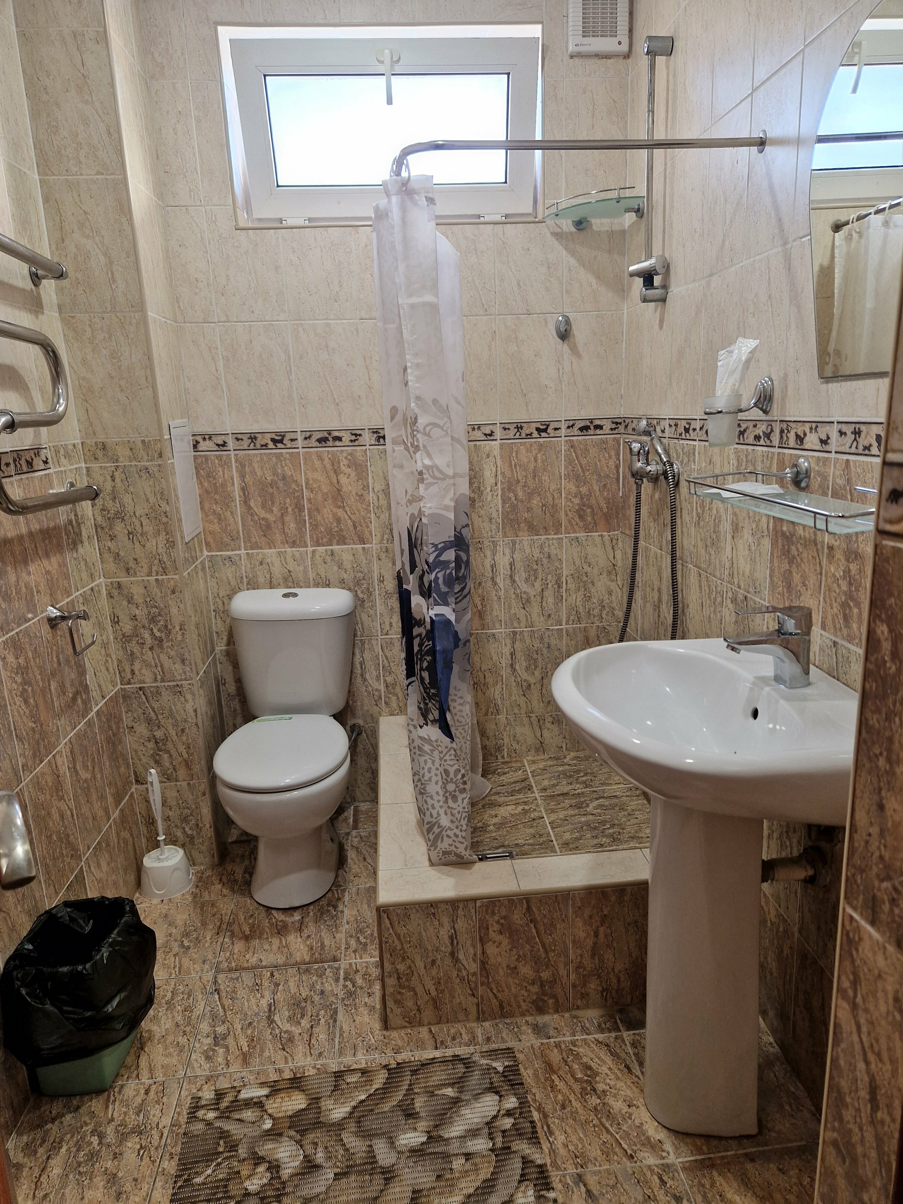 Стандартный трехместный номер