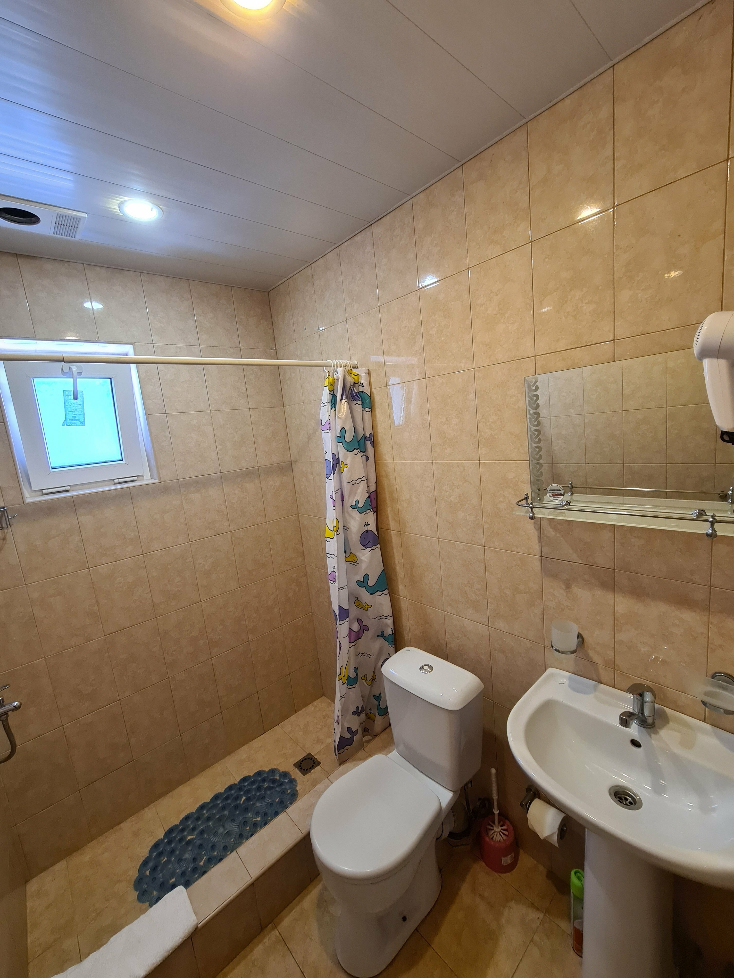 Стандартный трехместный номер