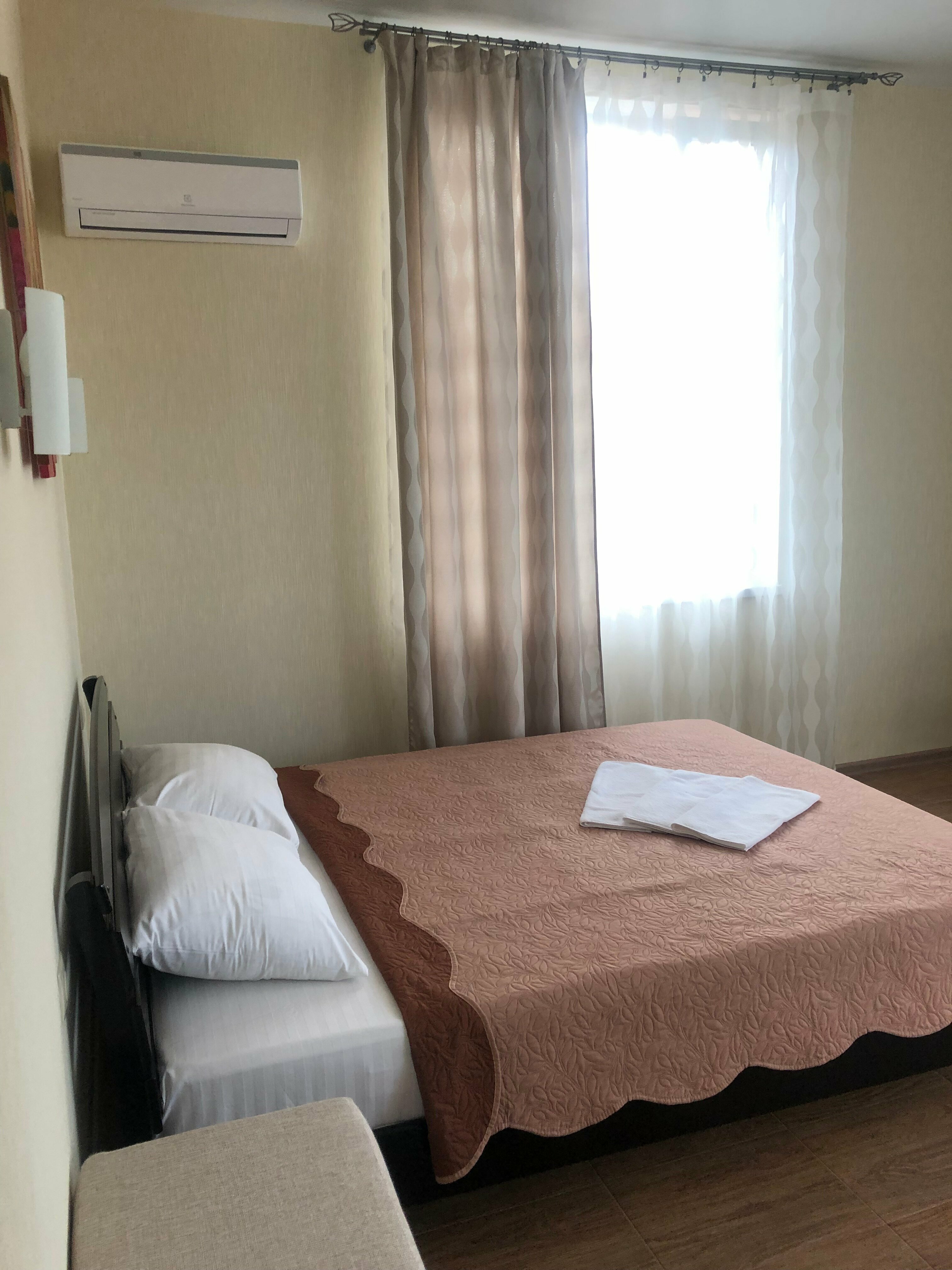 Трехместный номер с балконом