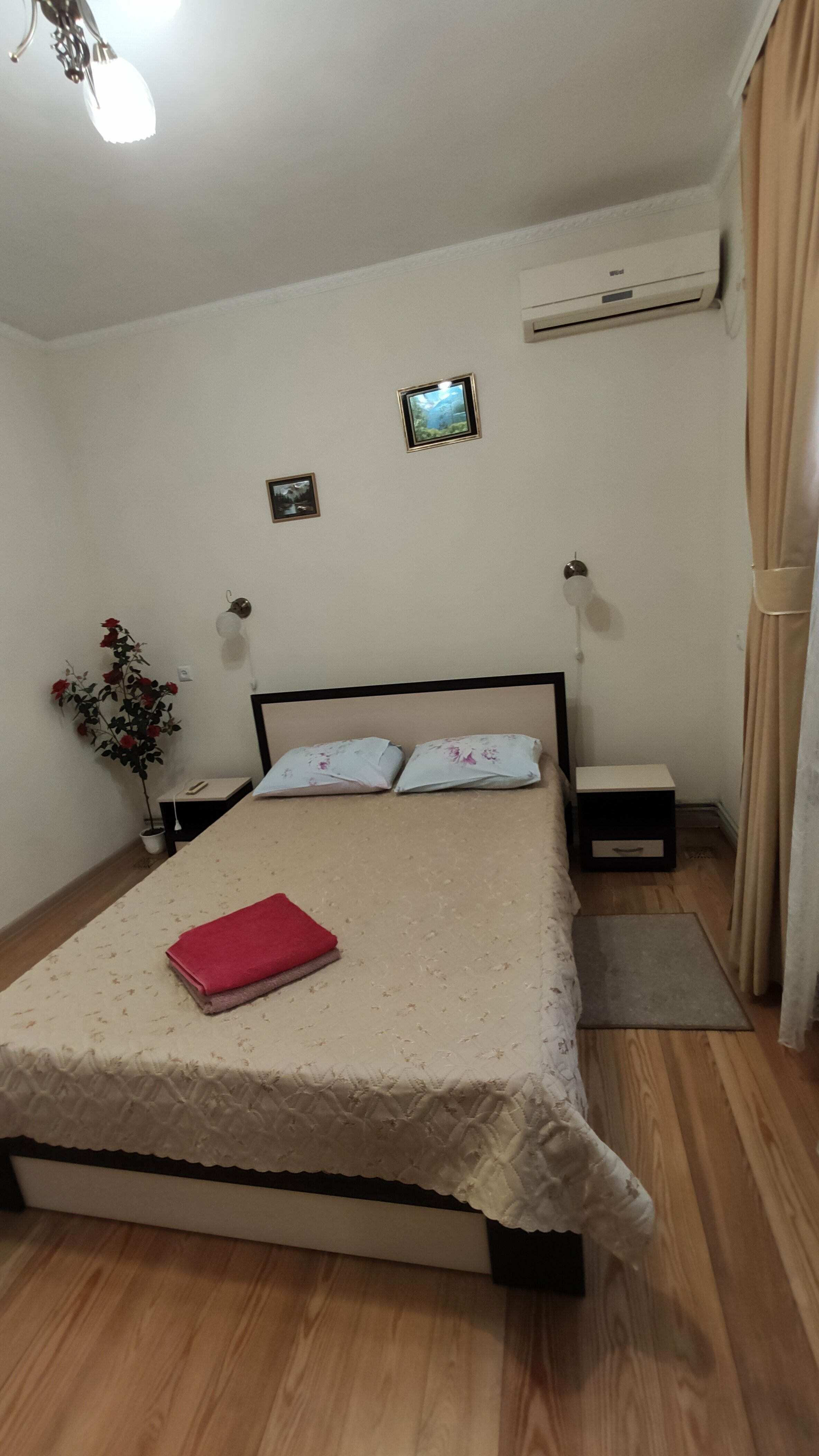 Улучшенный четырехместный номер