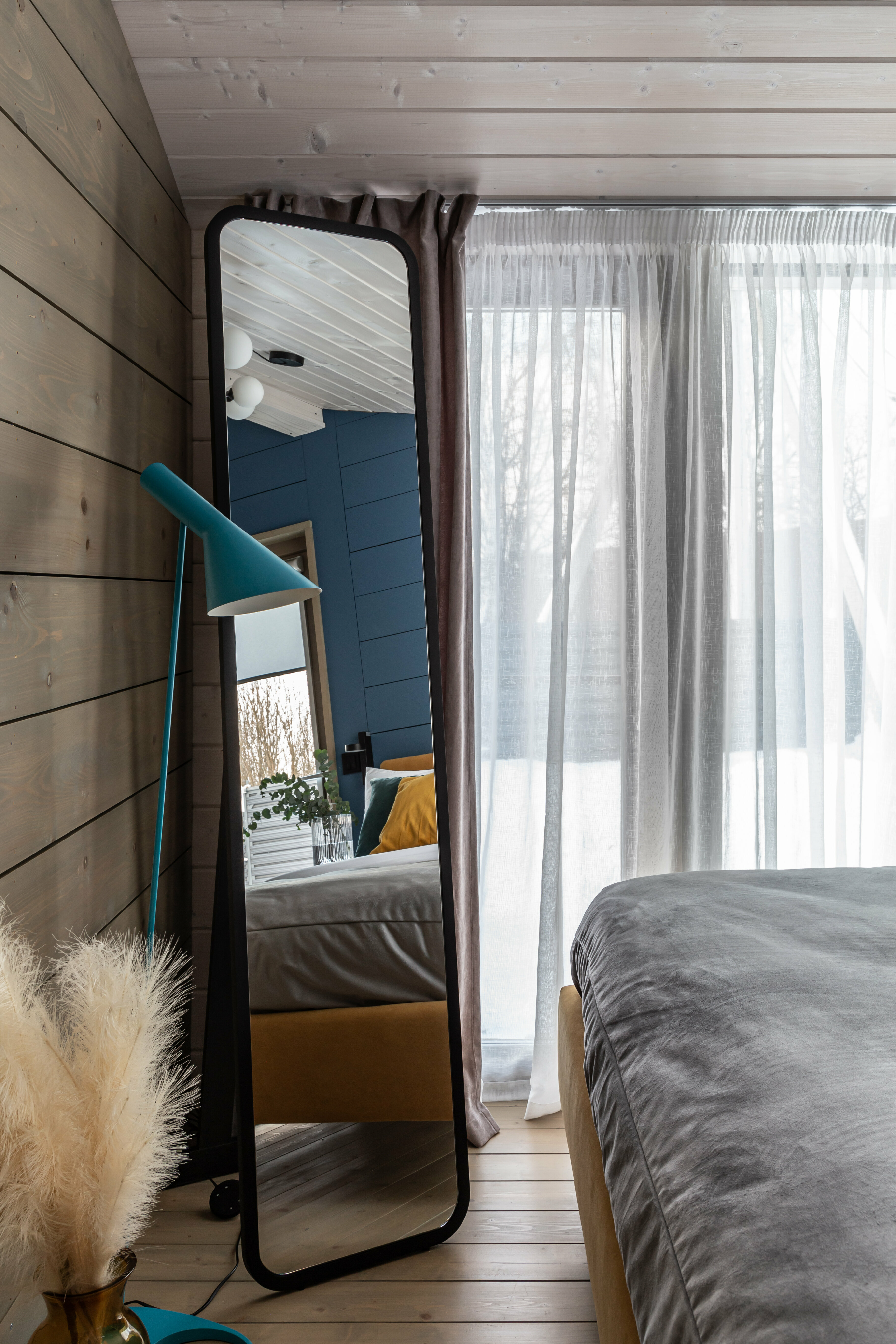 Дом с видом на озеро