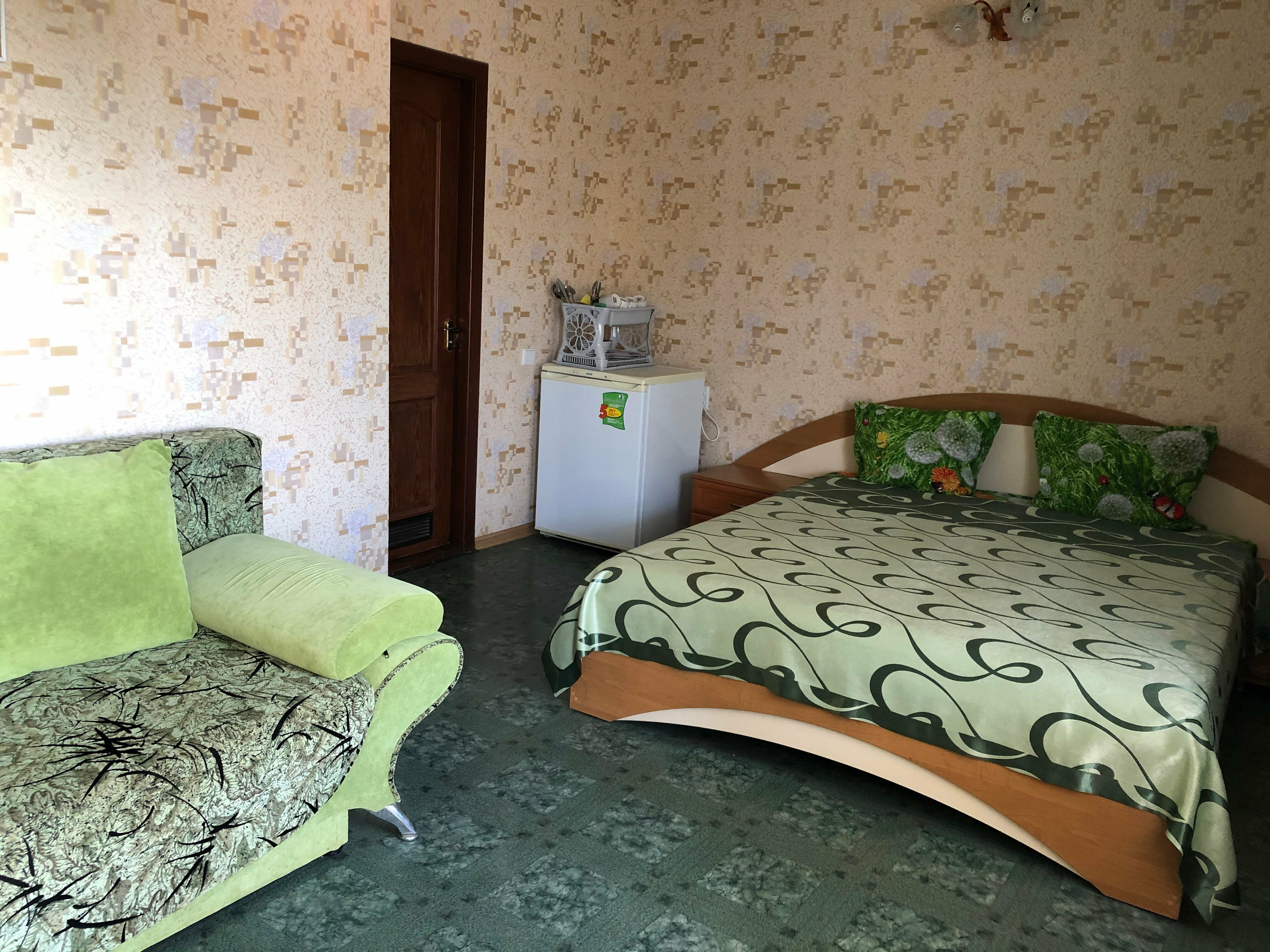 Четырехместный номер с балконом