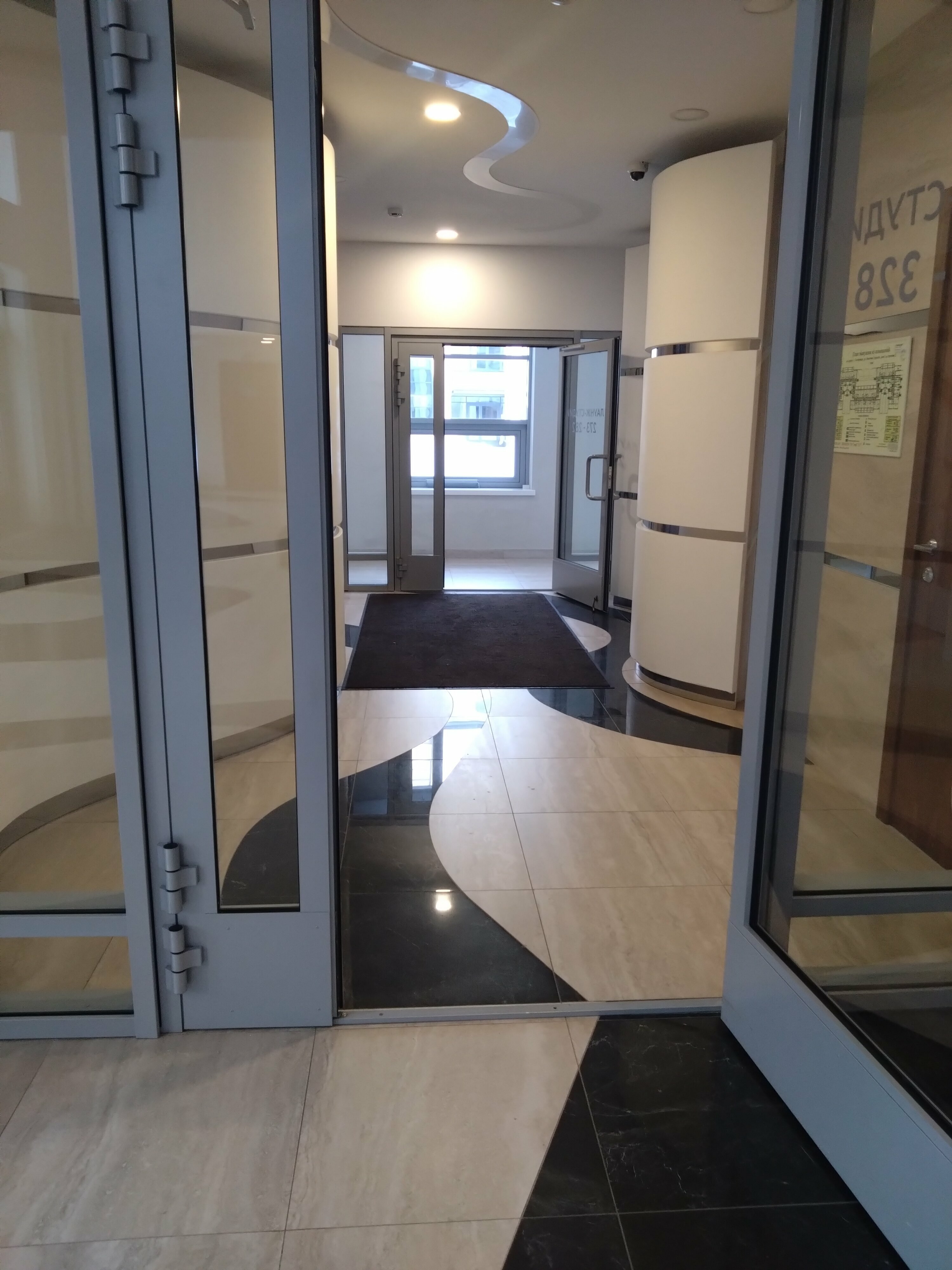 Семейный номер с террасой