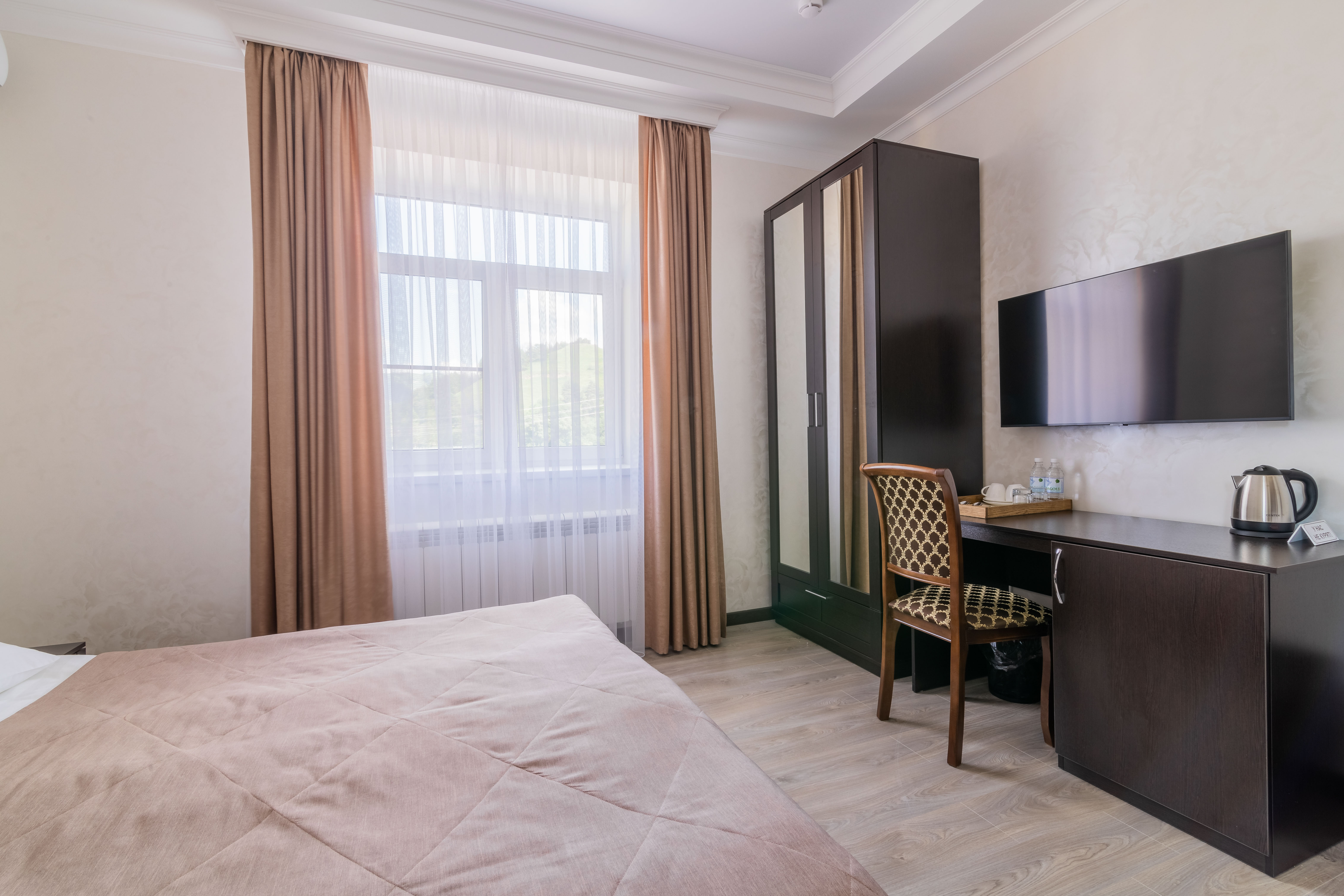 Двухместный номер с 1 кроватью и видом на горы