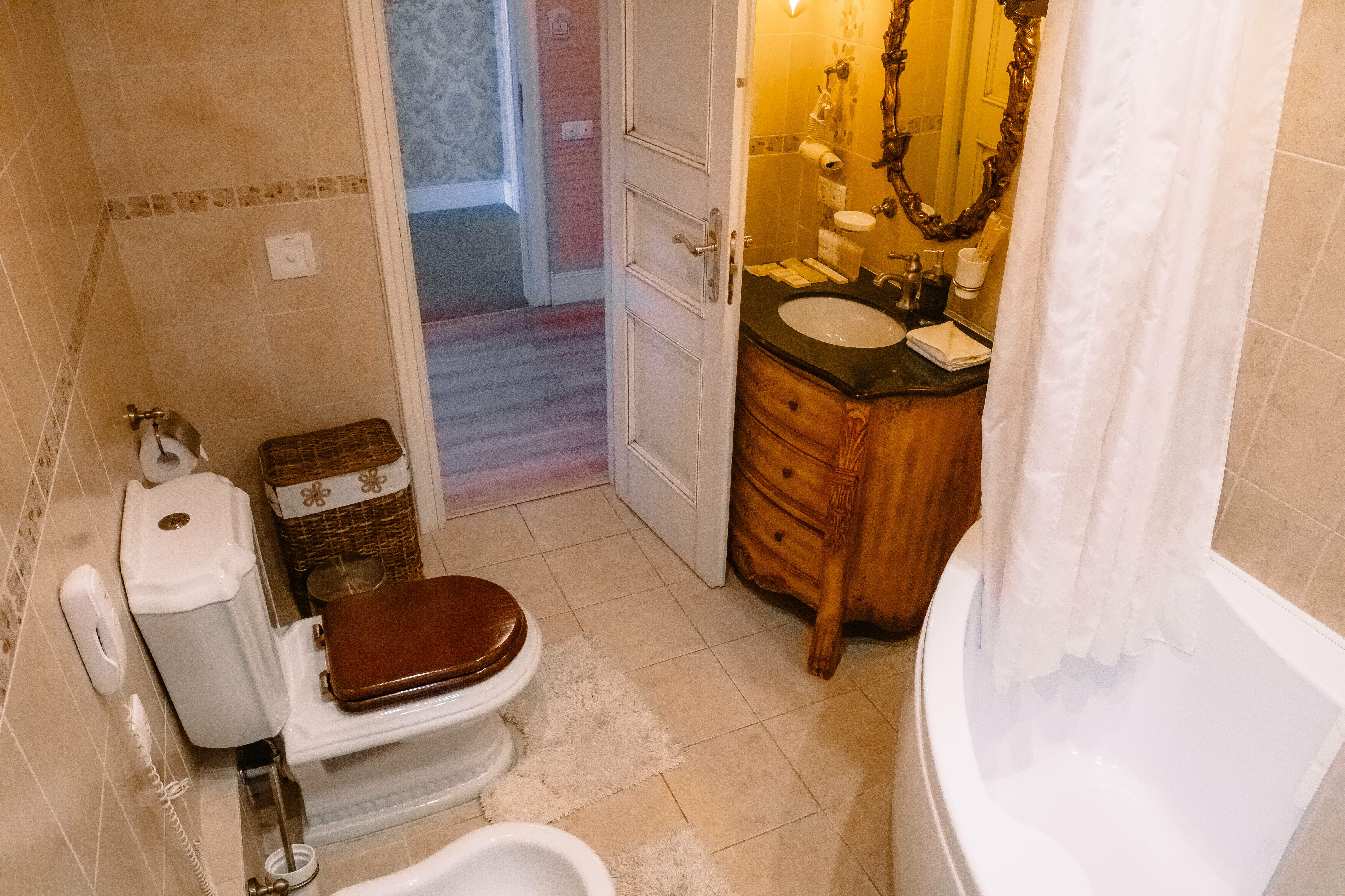 Номер Делюкс