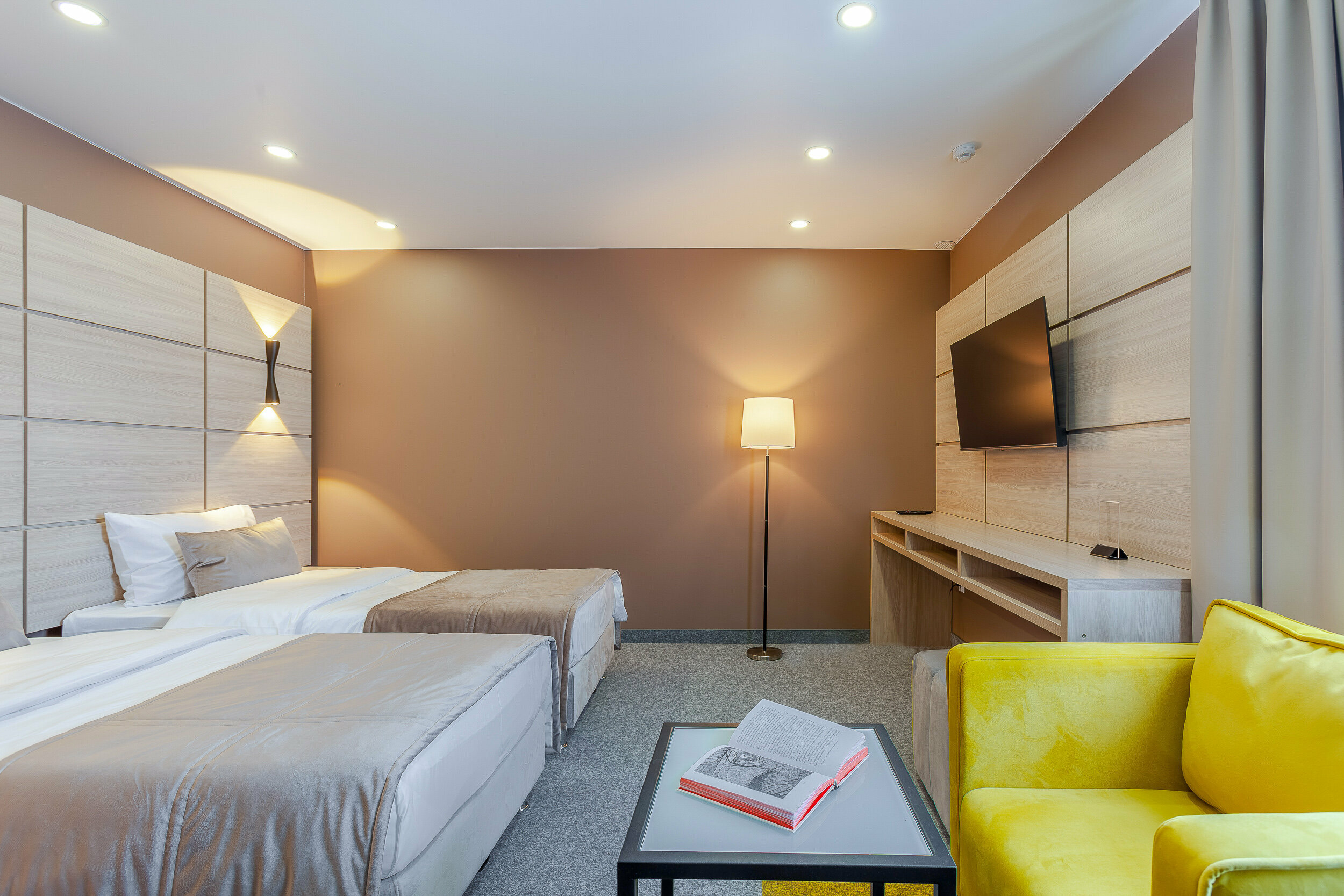 Улучшенный двухместный номер с 1 кроватью или 2 отдельными кроватями, вид на город