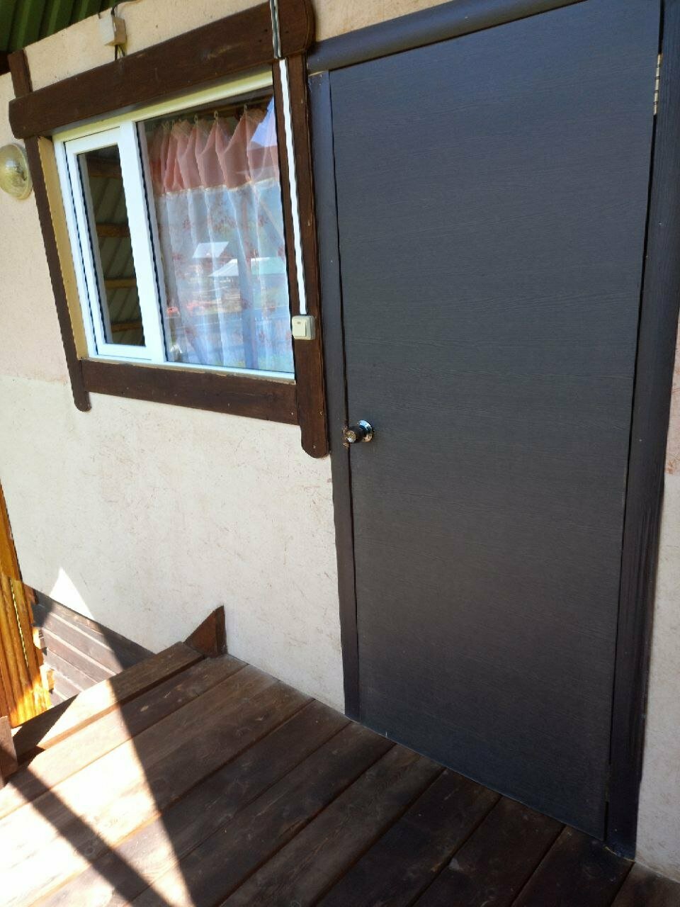 Трехместный номер с основными удобствами