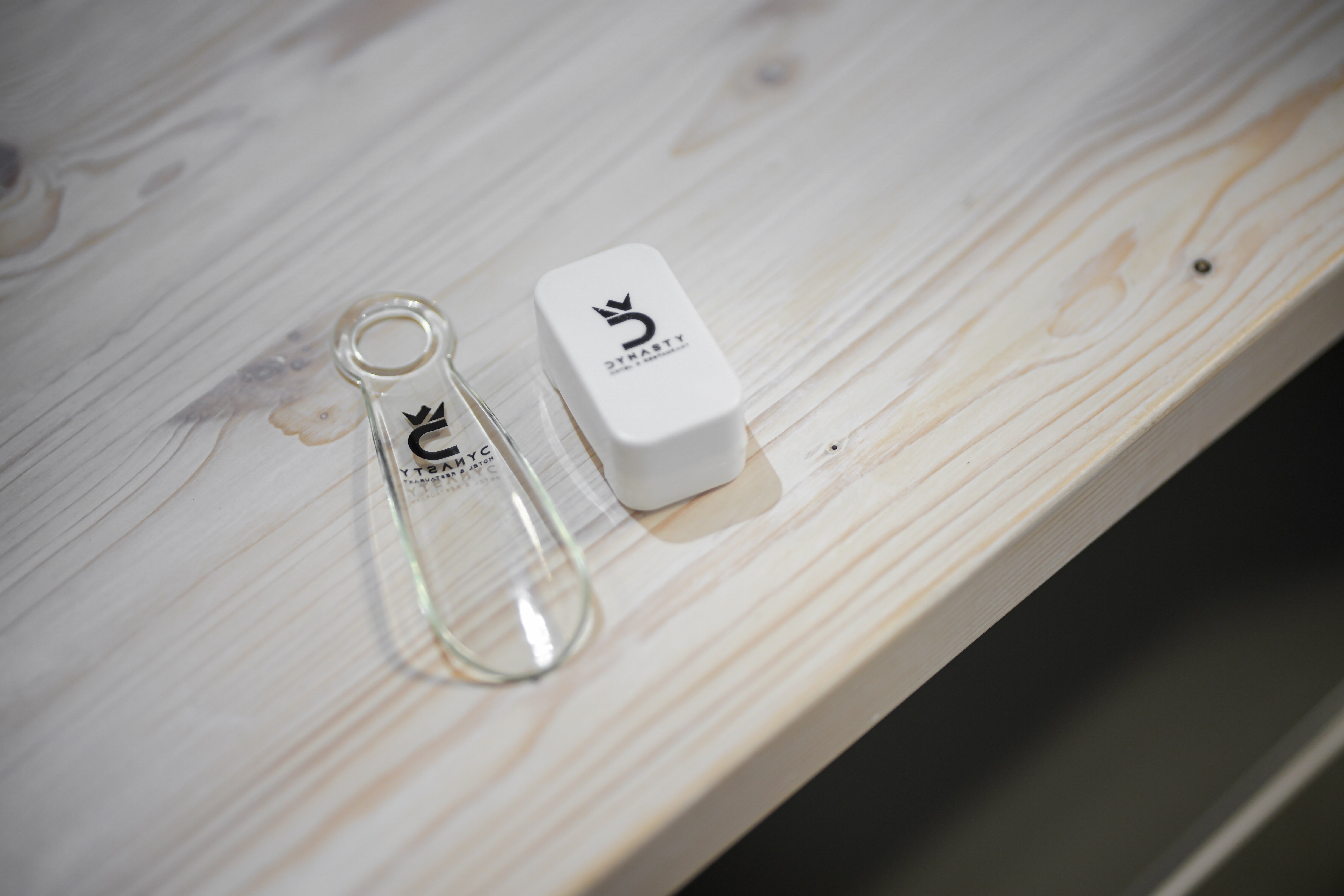 Двухместный номер с двуспальной кроватью и дополнительной кроватью