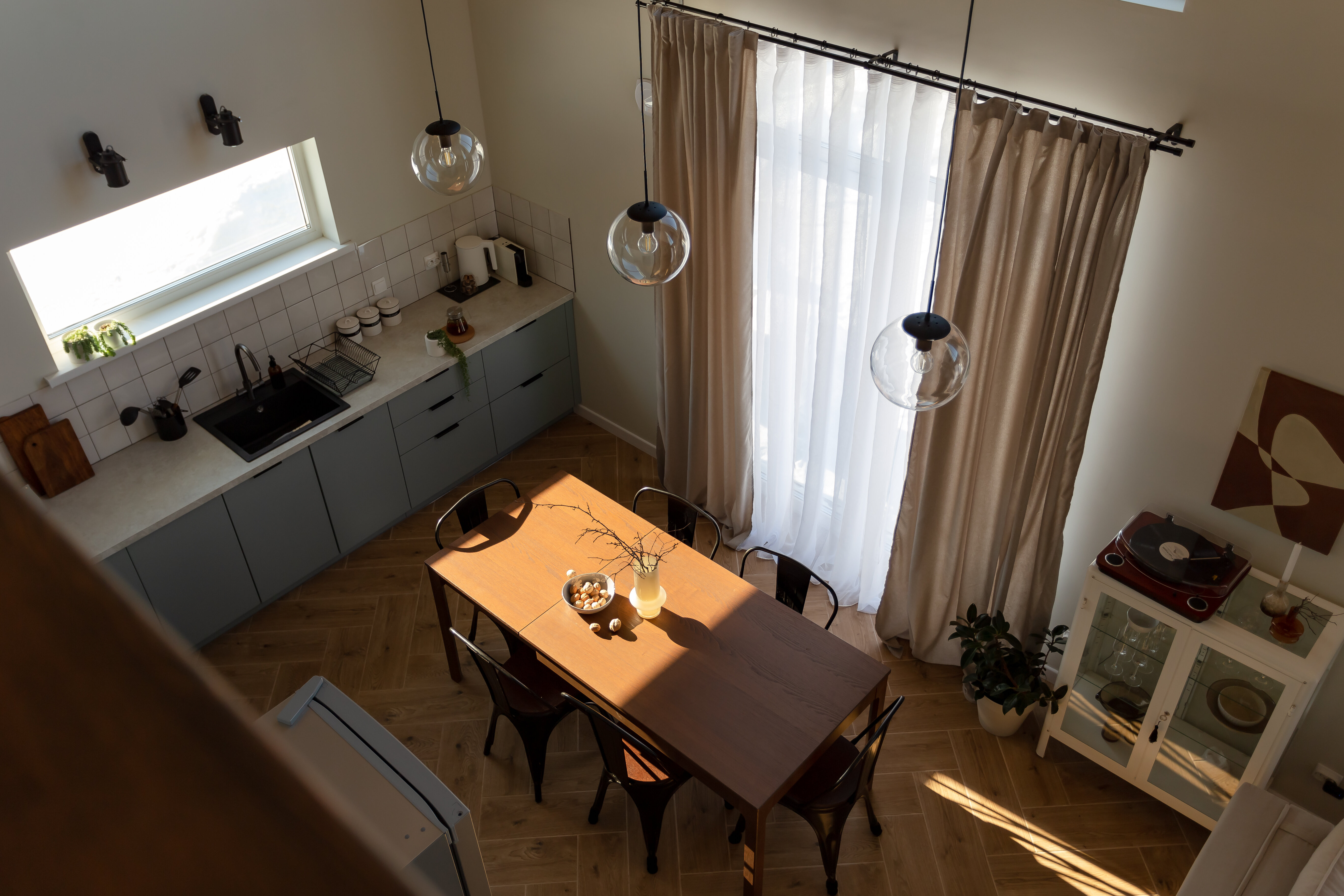 Дом с видом на лес