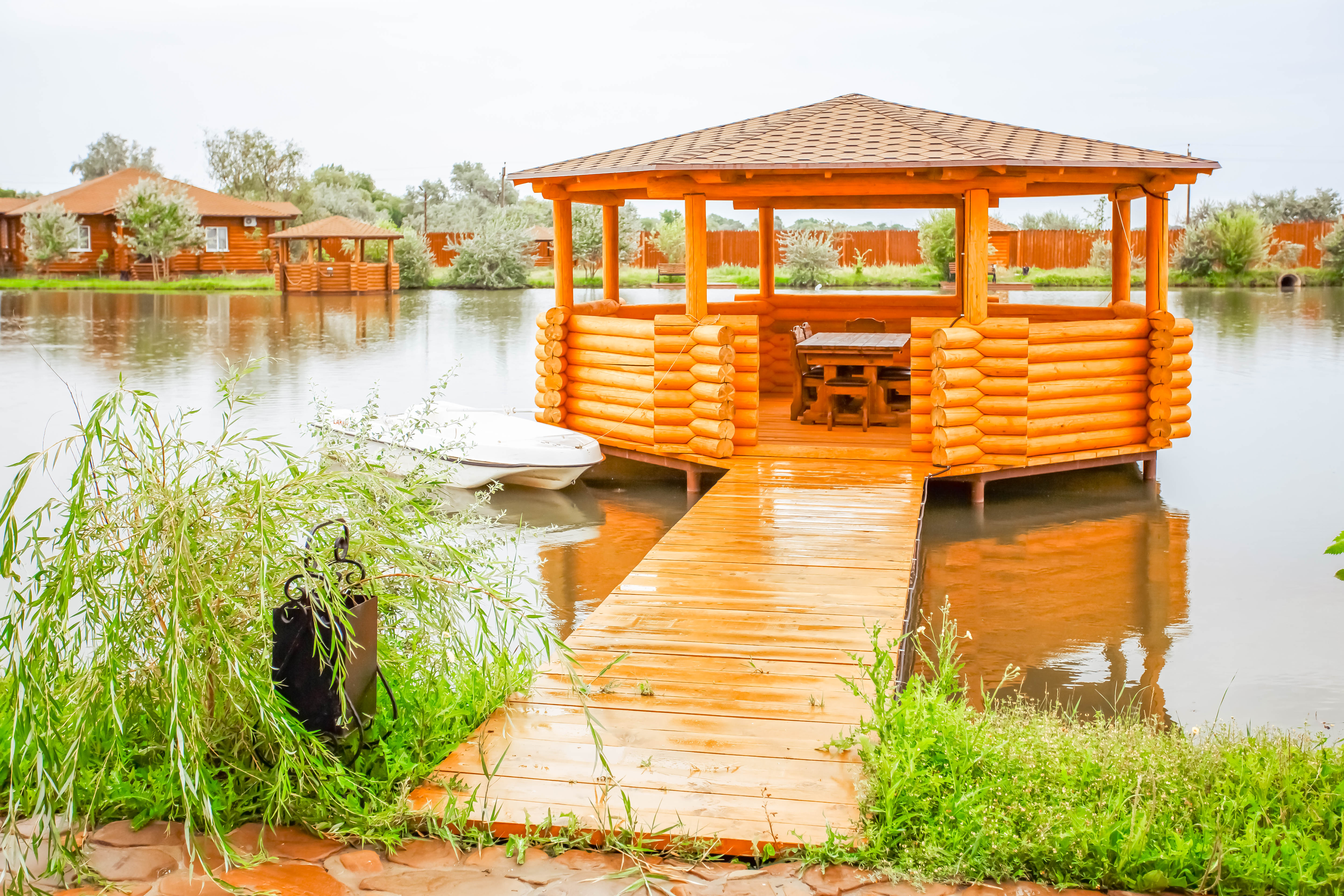 Дом с собственным бассейном