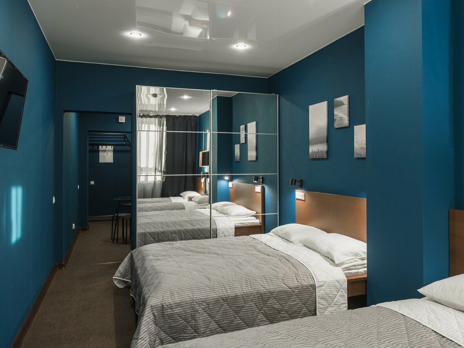 Четырехместные апартаменты с мини-кухней