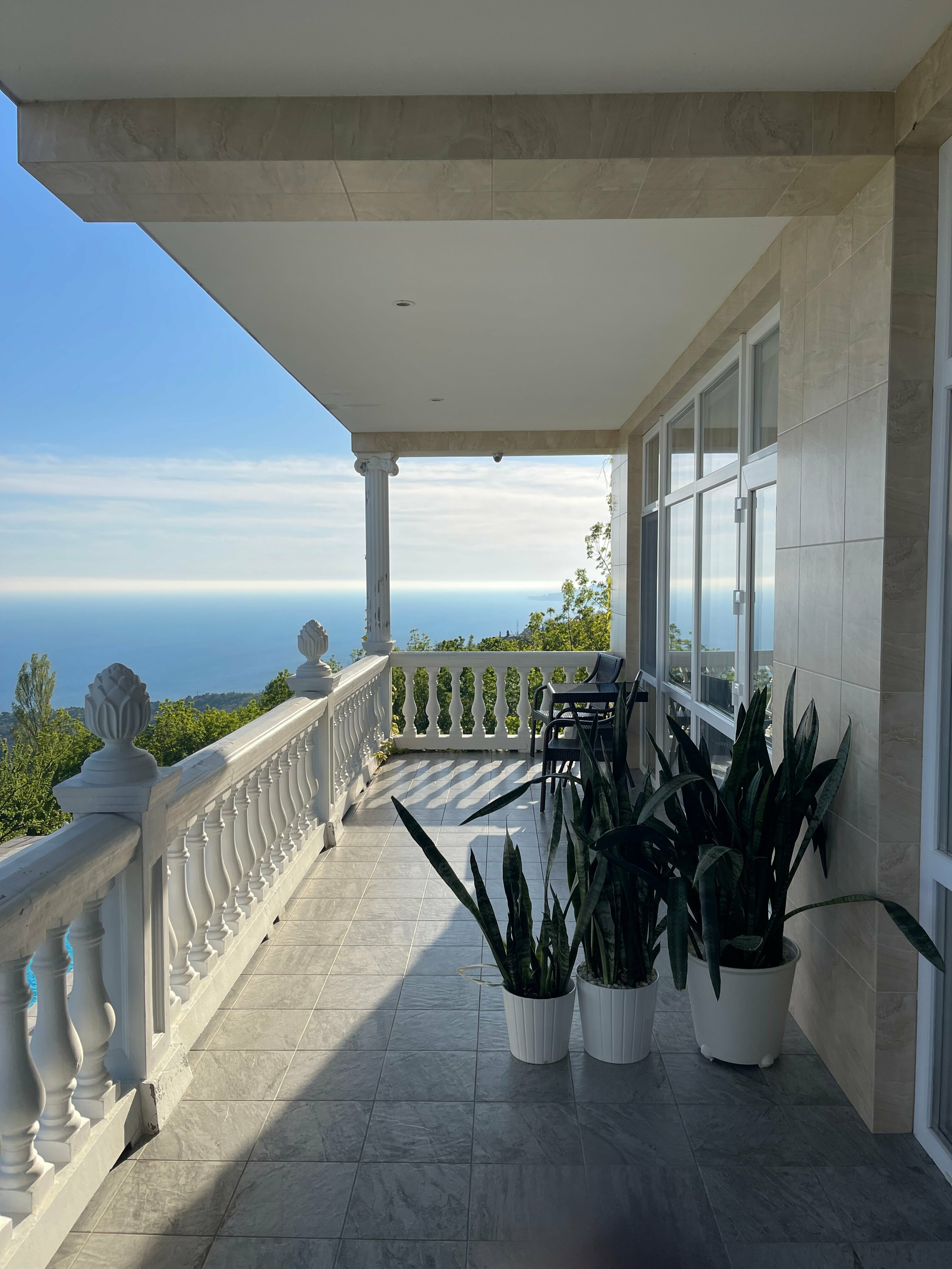 Улучшенный люкс с видом на море