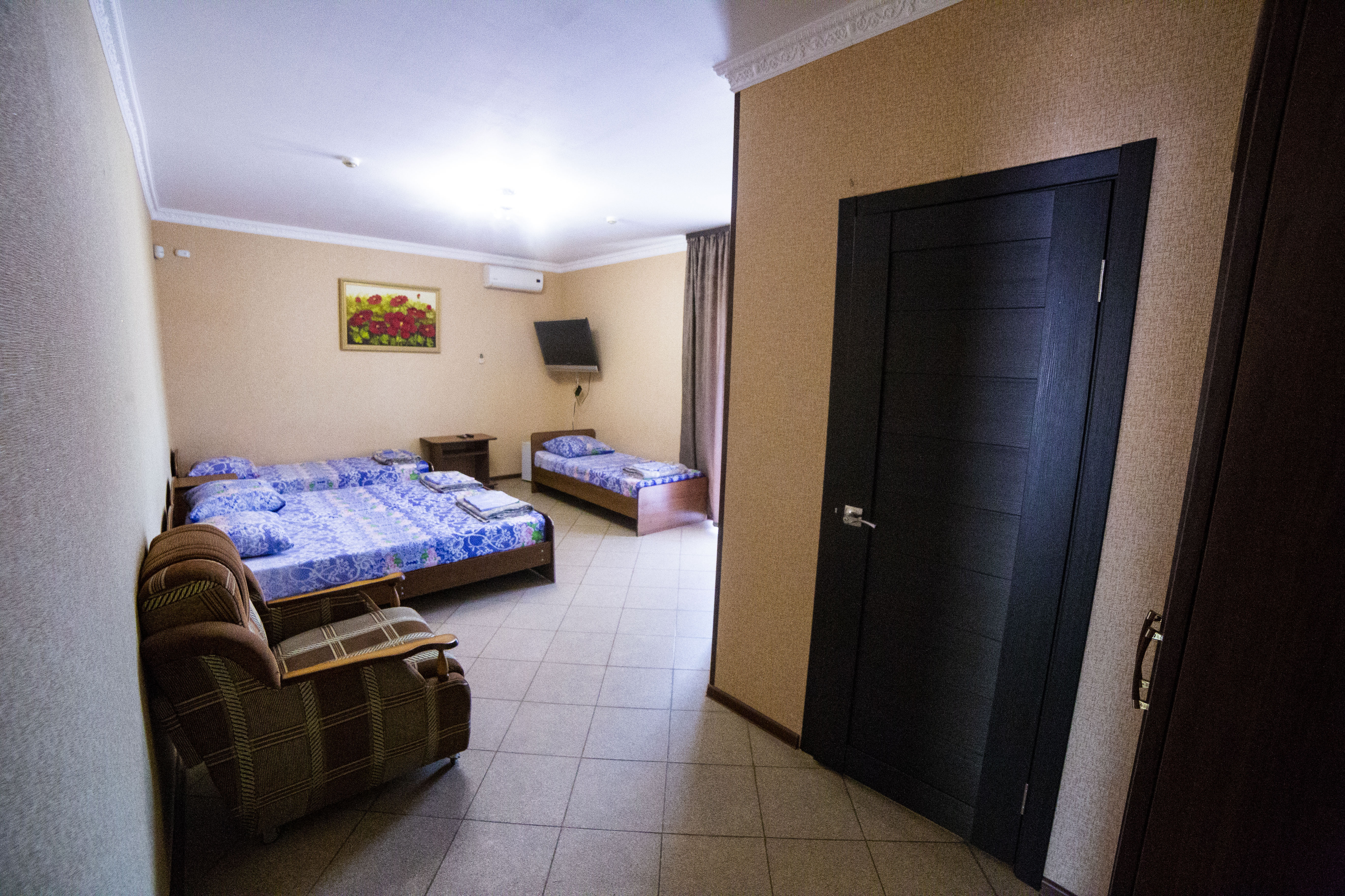 Четырехместный номер с балконом