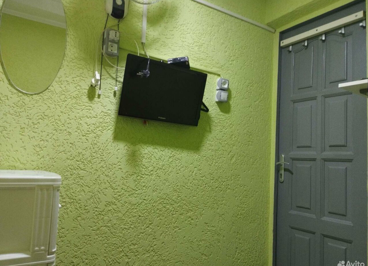 Одноместный номер с общим душем и туалетом