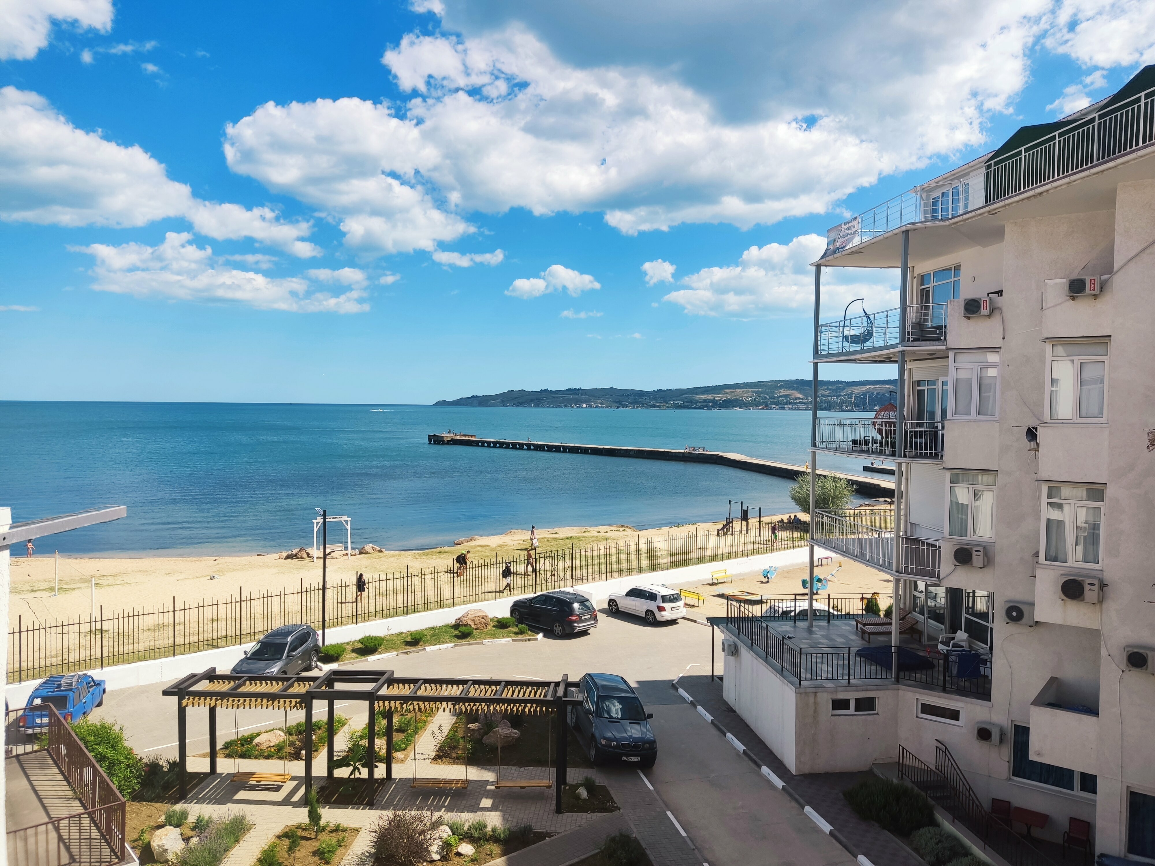 Апартаменты с балконом