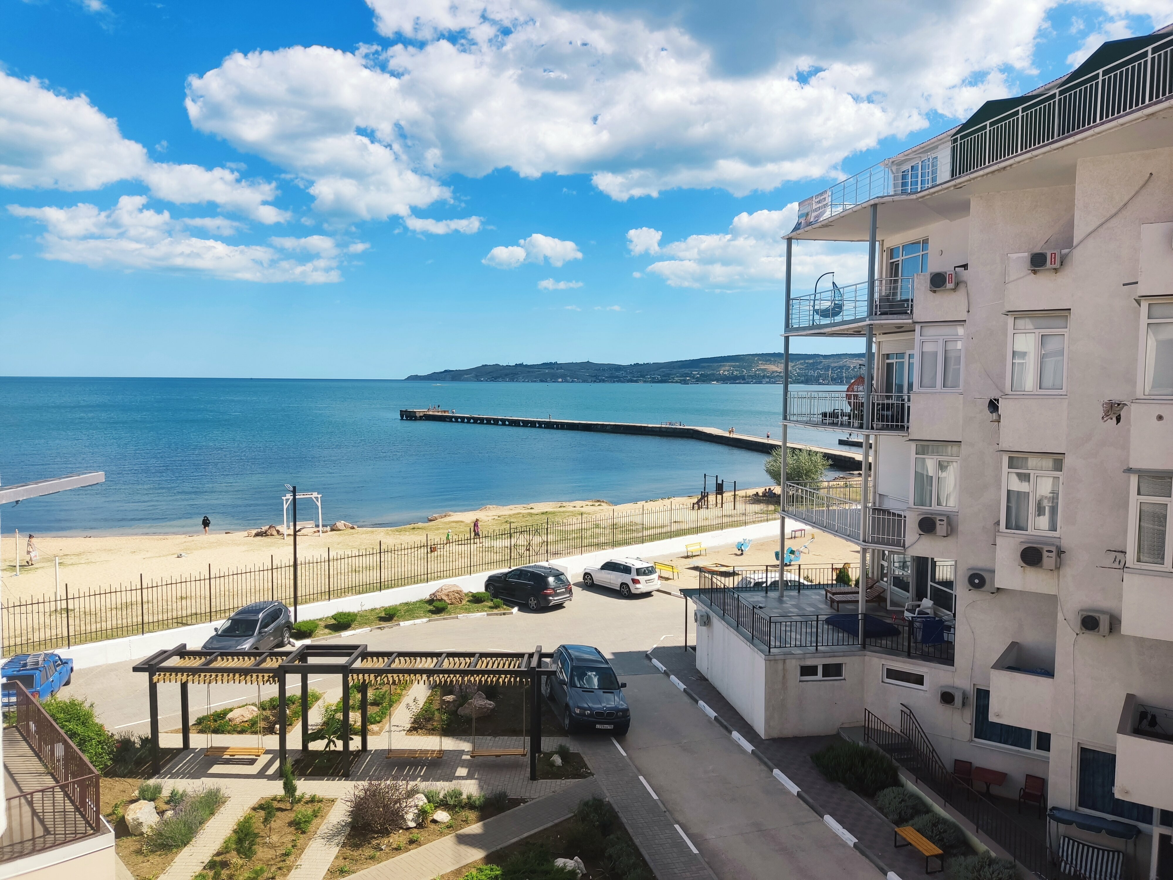 Апартаменты с балконом