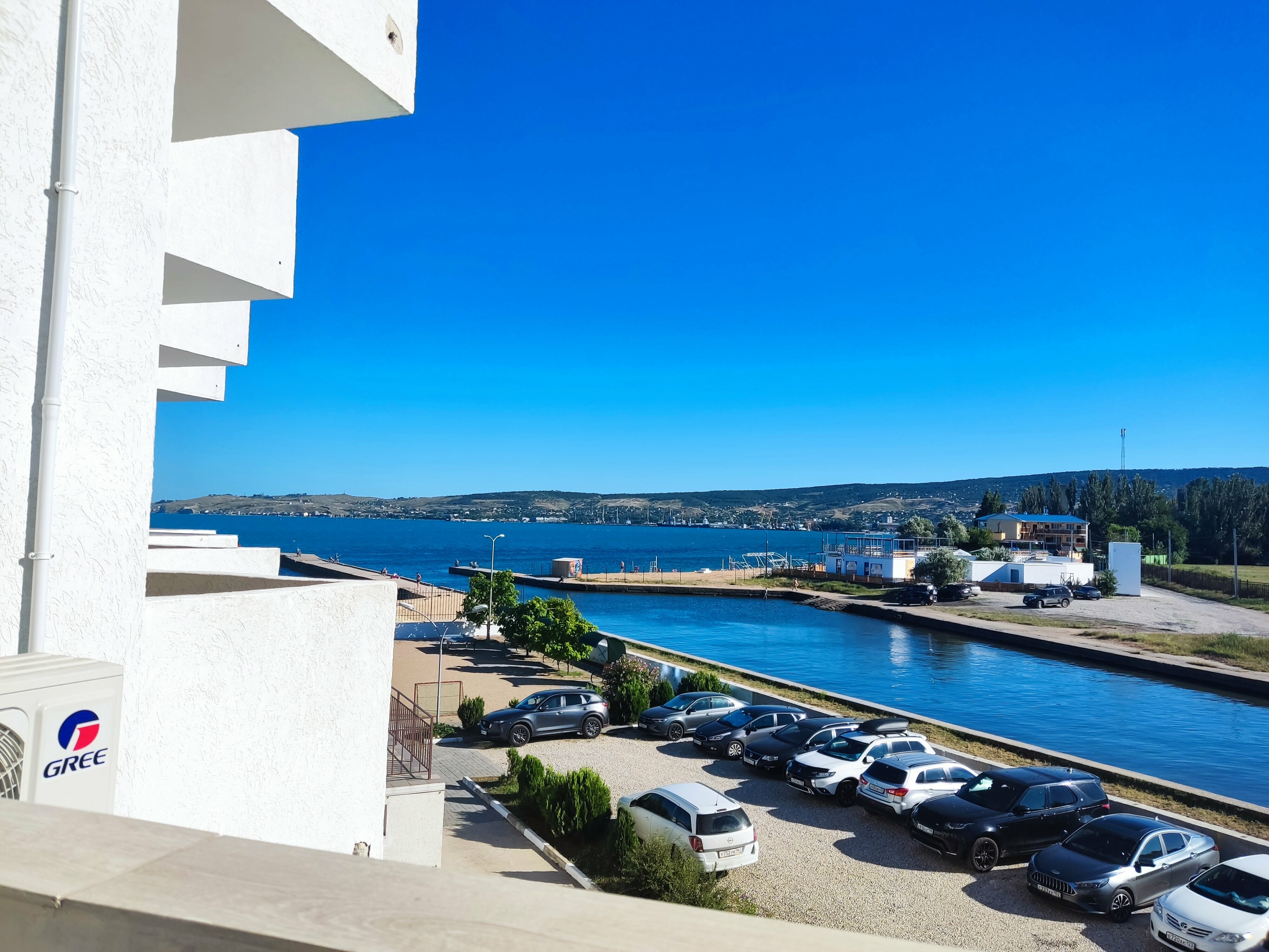 Апартаменты с балконом